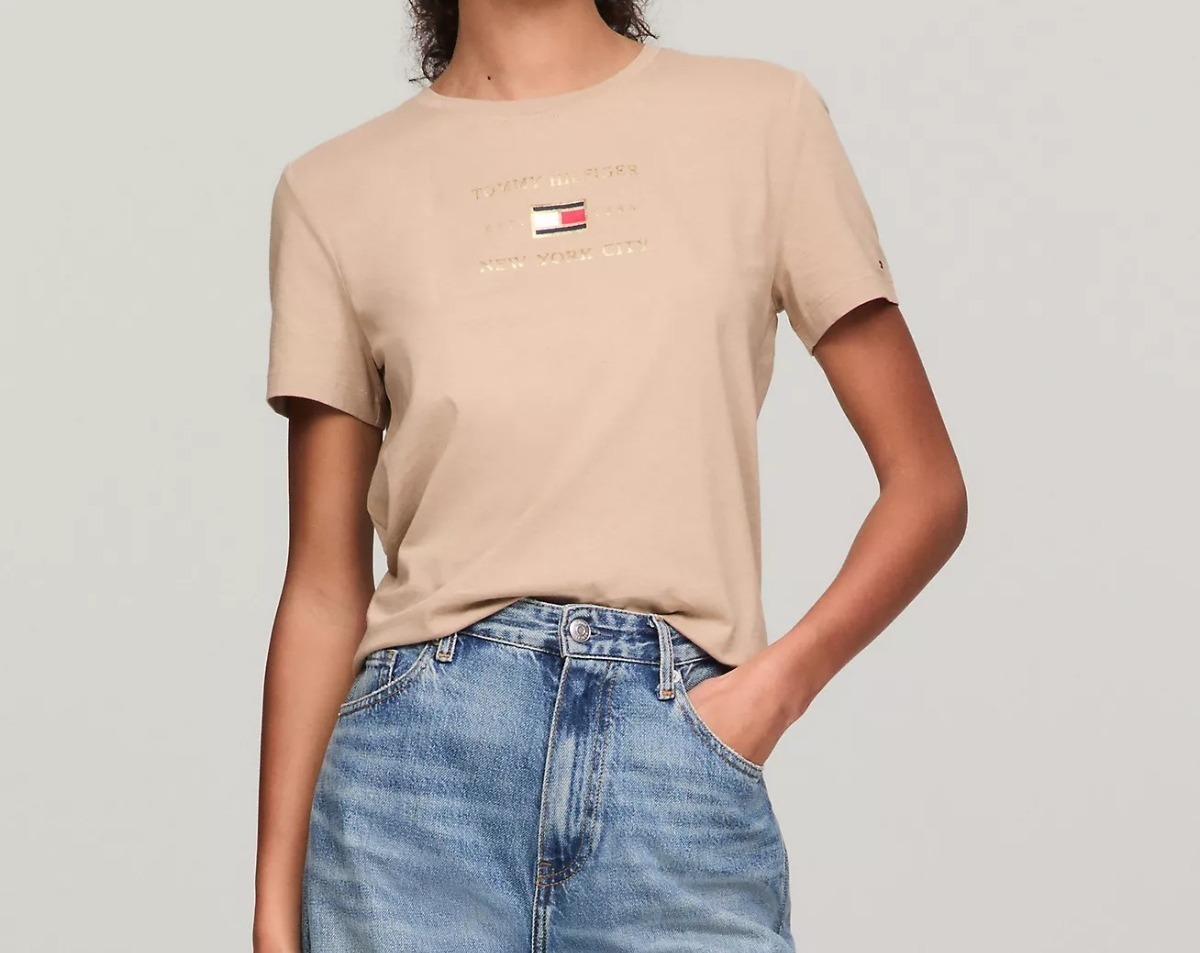 [S] TOMMY HILFIGER METALLIC HILFIGER LOGO T-SHIRT,BEIGE, 76J4987-200 (STH773)