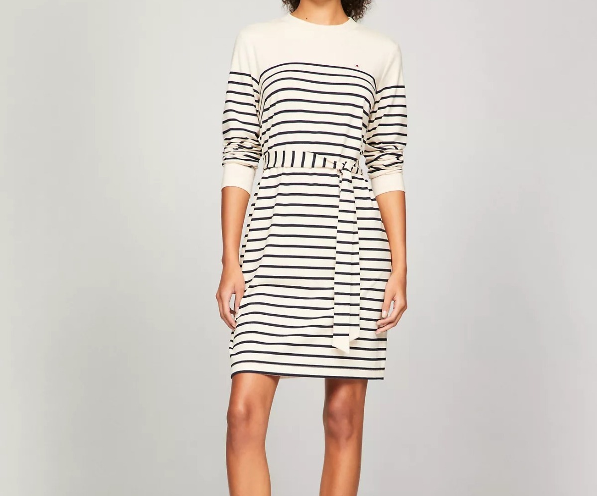 [S] TOMMY HILFIGER LONG SLEEVE BELTED STRIPE KNIT DRESS,BEIGE, 76J5169-281 (STH925)