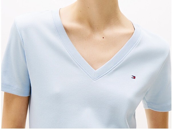 [S] TOMMY HILFIGER SMALL LOGO LADIES V-NECK T-SHIRT,SKY BLUE, 76J4887-450 (STH1021)