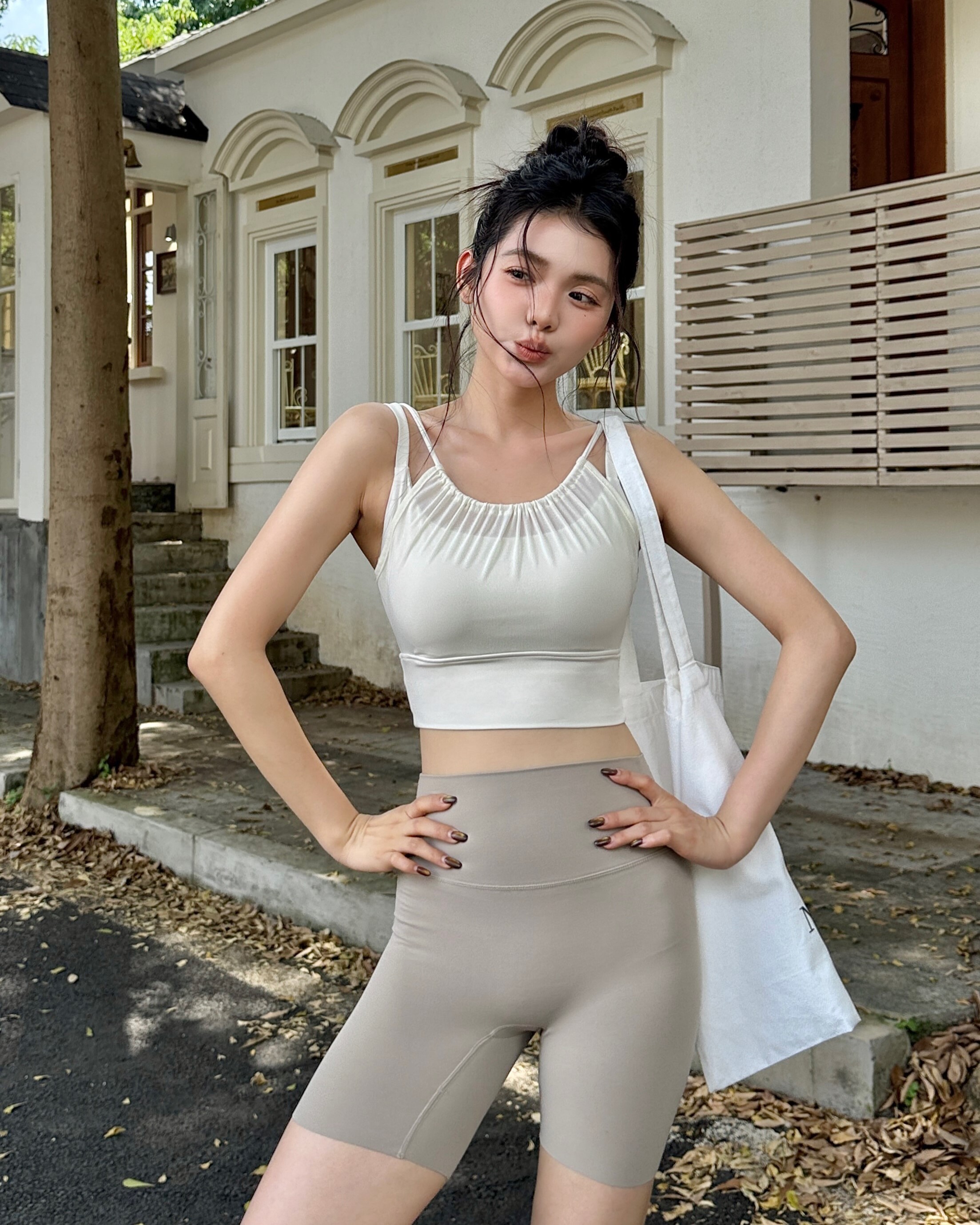 FLOAT 雙肩帶雪紡兩件式上衣-奶白