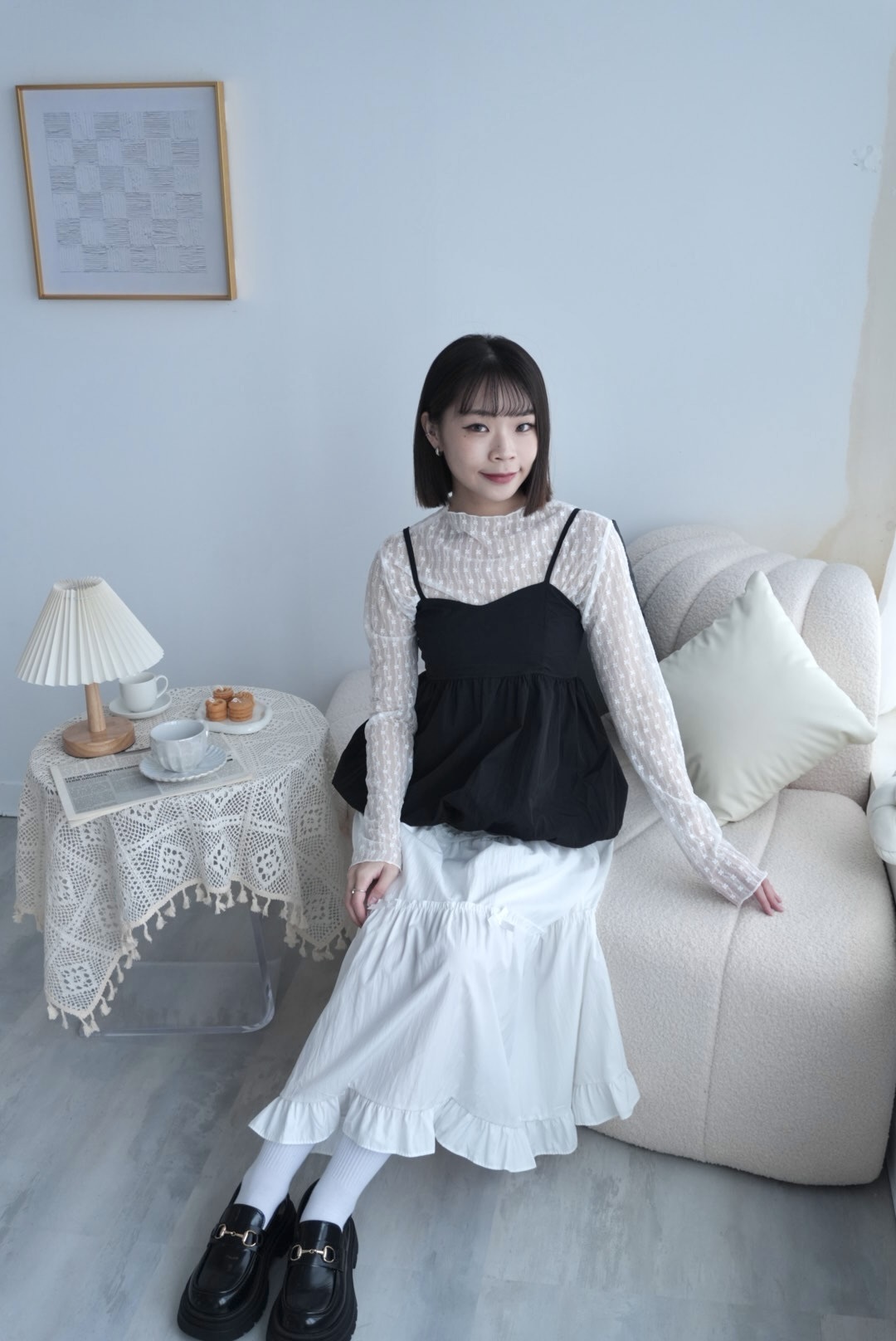 透膚小花內搭上衣