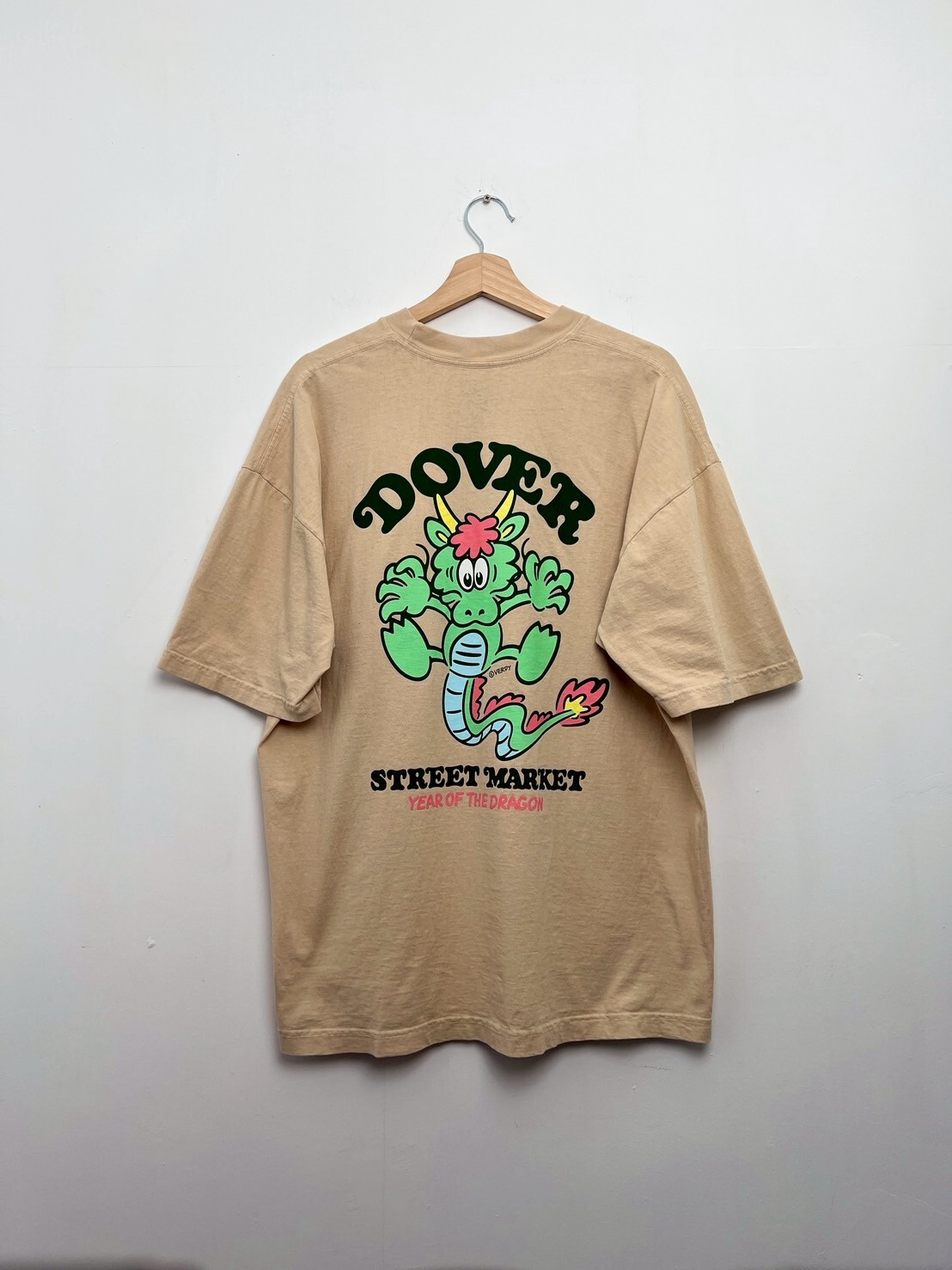 VERDY DSM YEAR OF THE DRAGON T-SHIRT SIZE XL