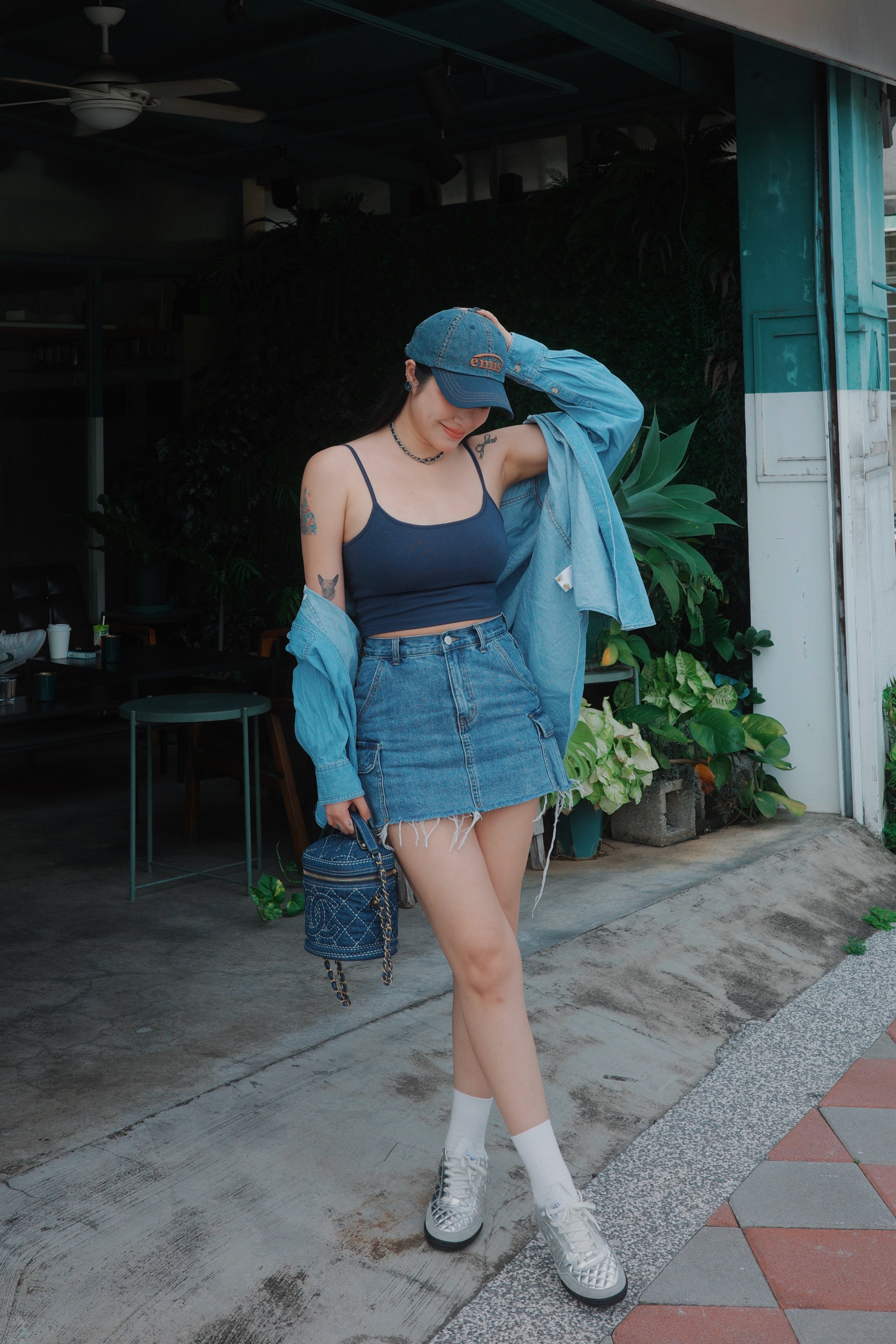 （現貨）泰拉團購限定細肩短版Bratop T05-深藍