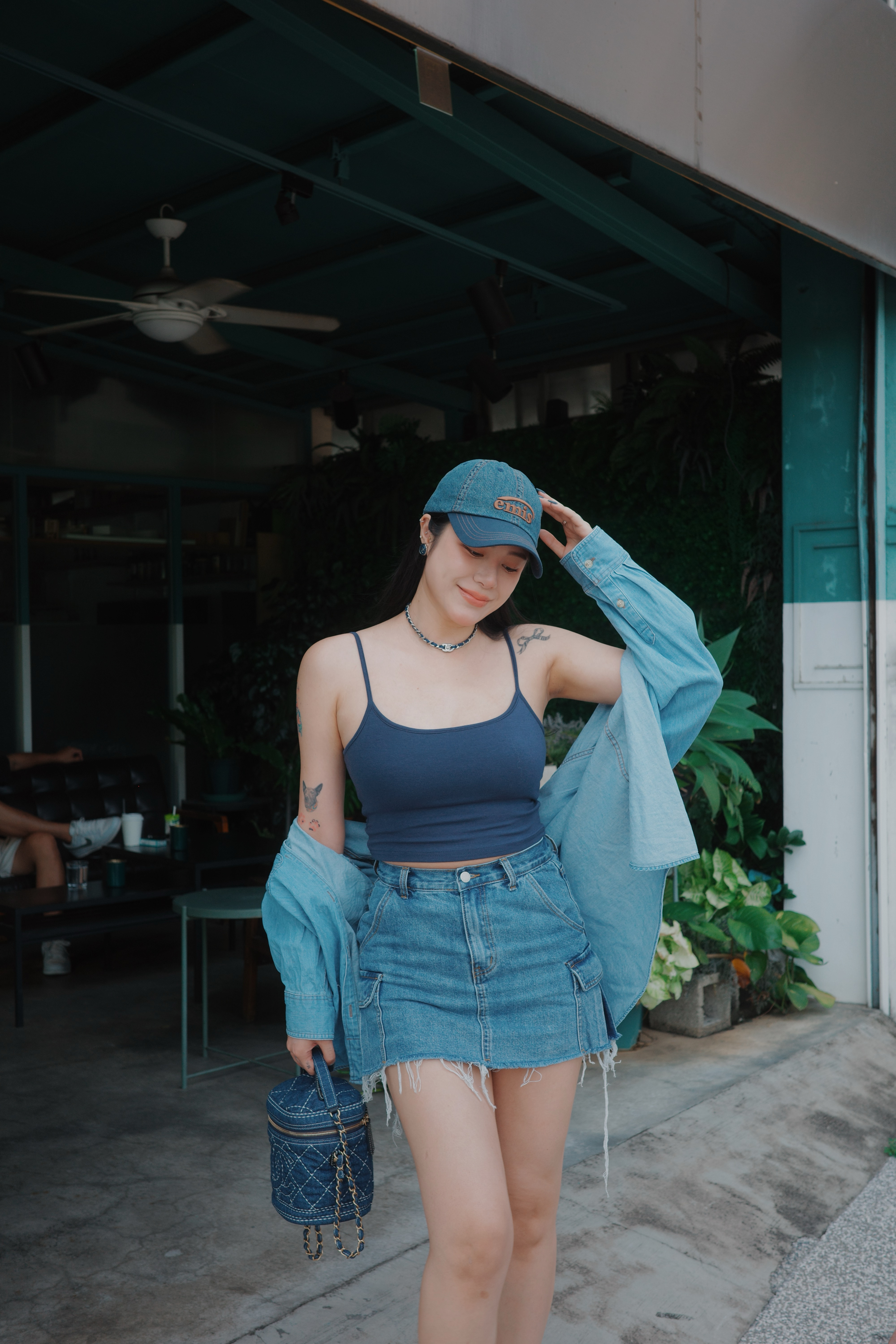 （現貨）泰拉團購限定細肩短版Bratop T05-深藍