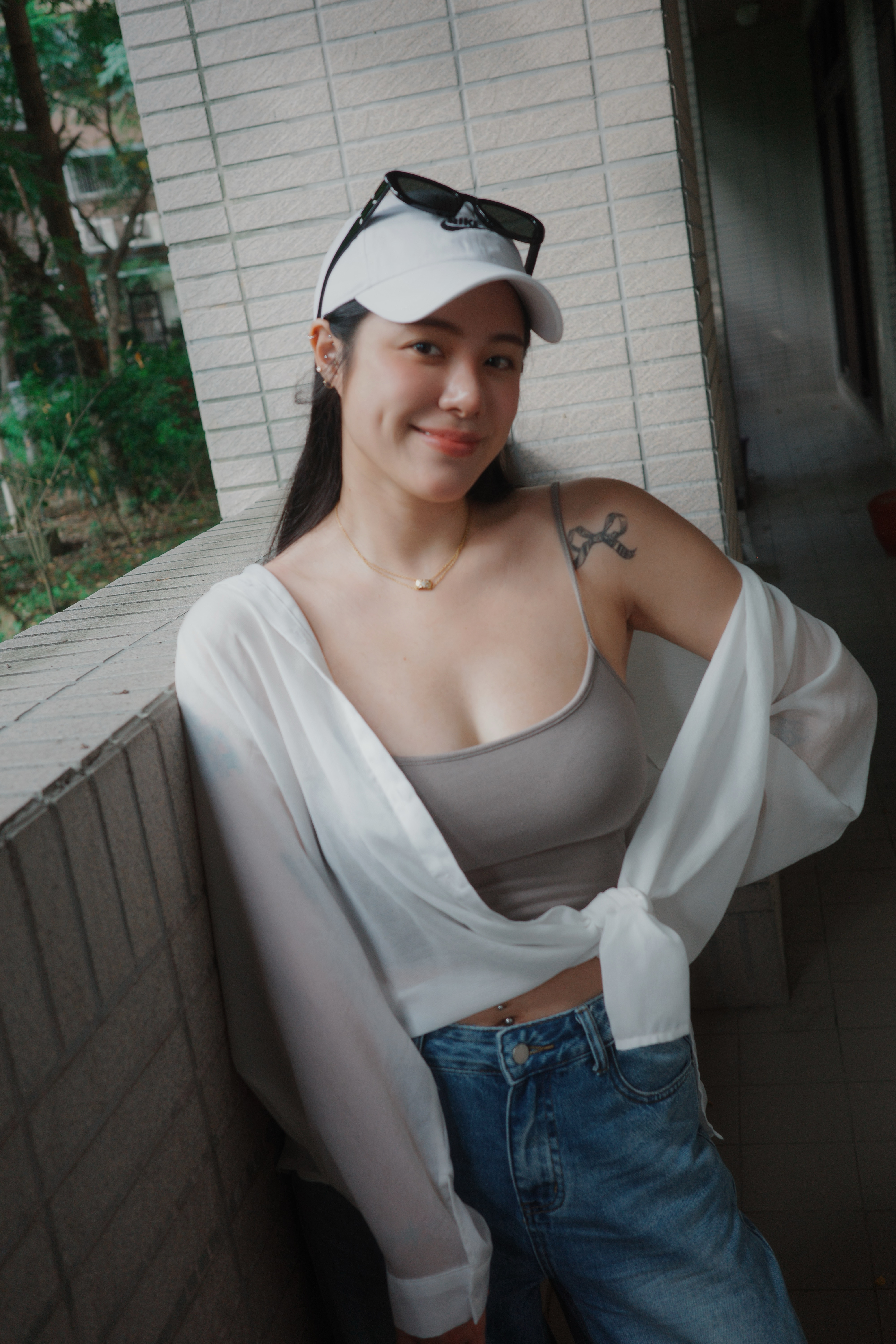 （現貨）泰拉團購限定細肩短版Bratop T09-灰杏