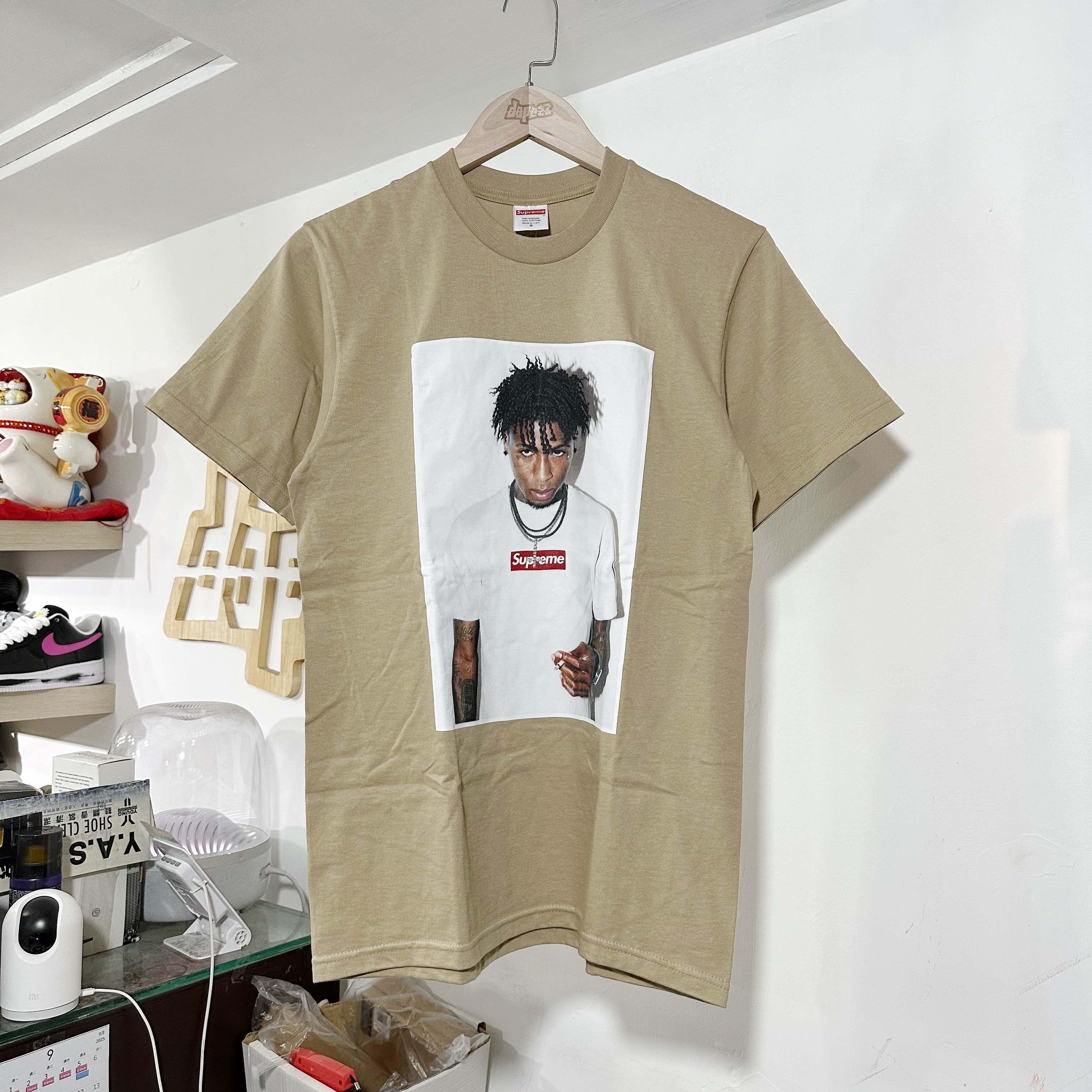 Supreme FW23 NBA YOUNGBOY TEE KHAKI