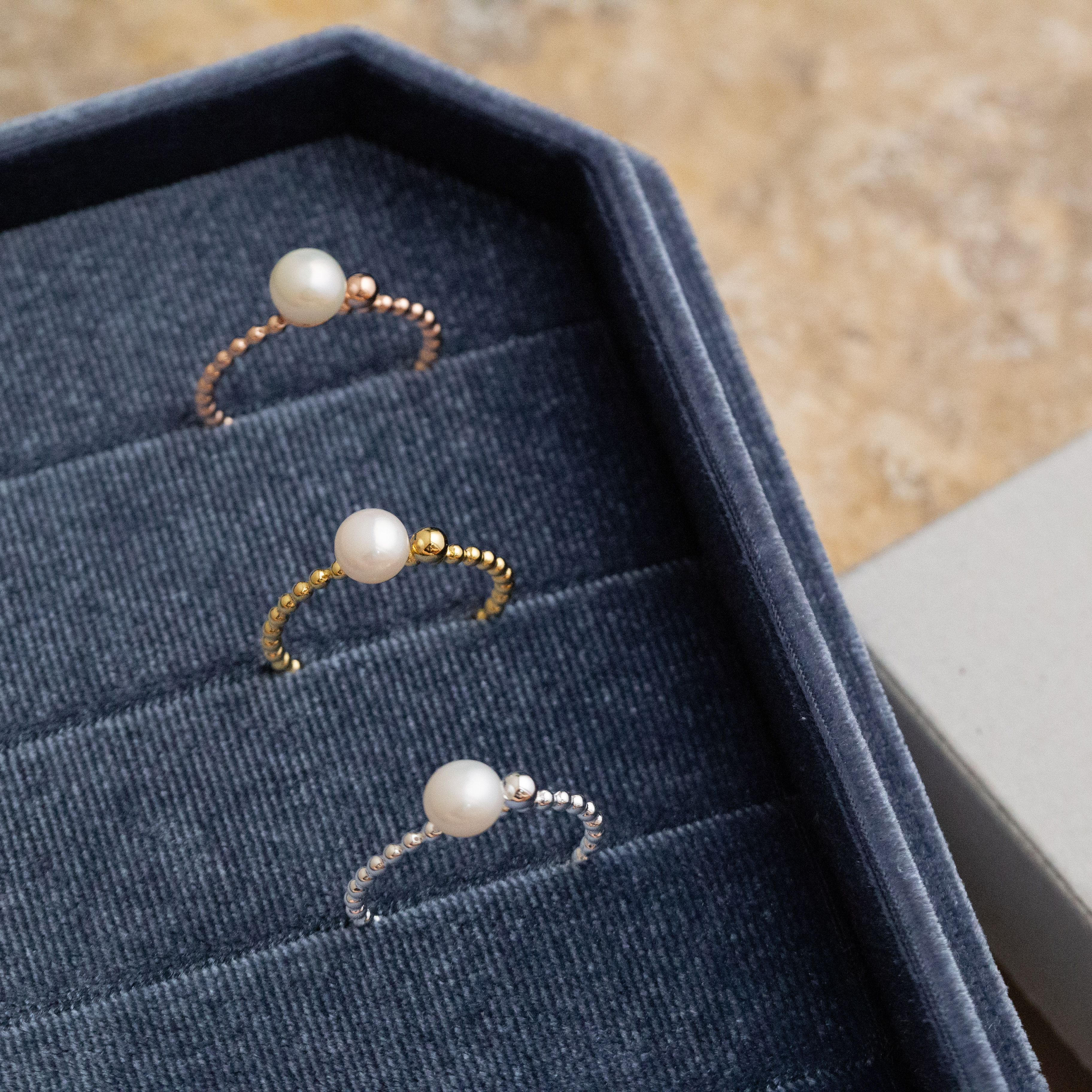 Svr23 (#9-17) 淡水珍珠