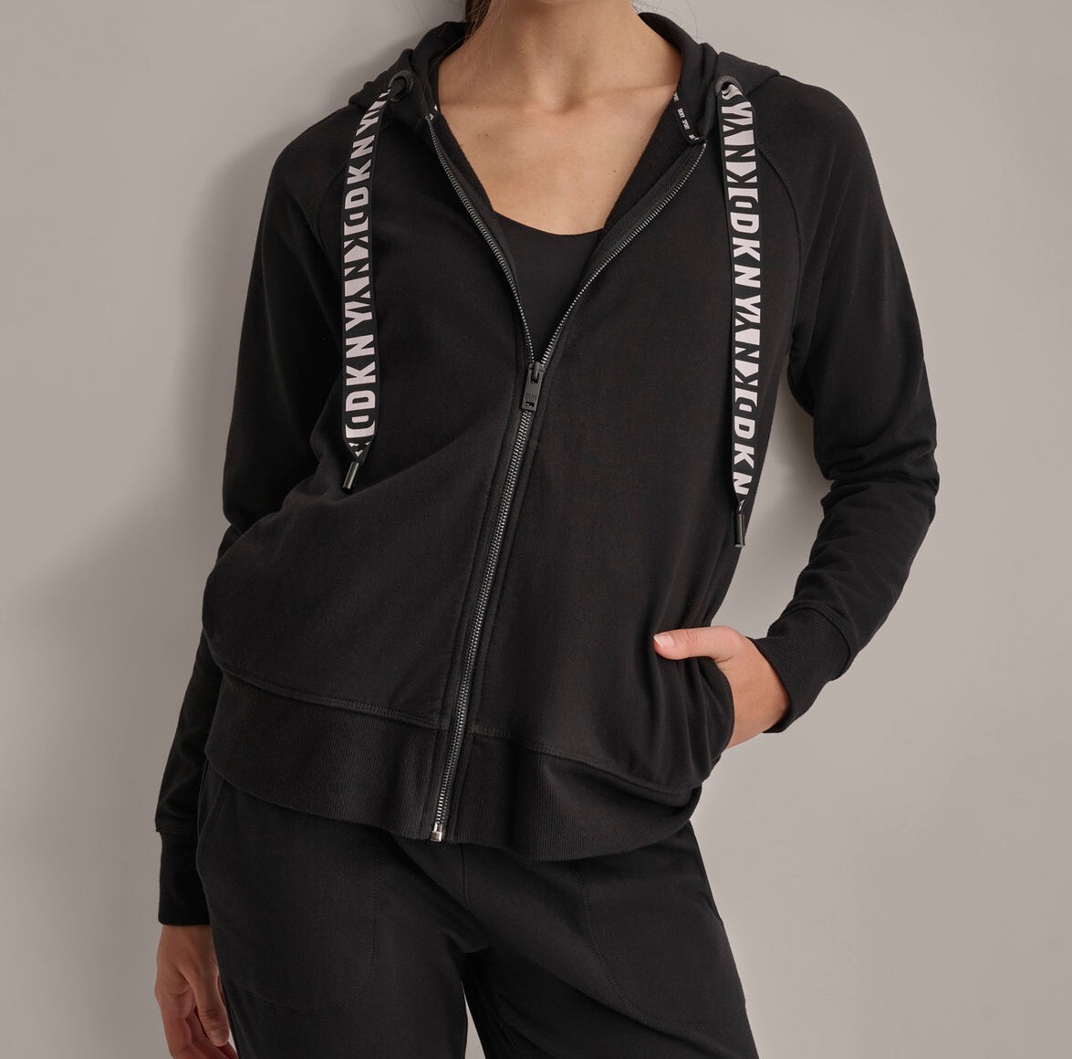 [S] DKNY WOMENS HOODED ZIP THRU SWEATSHIRT,BLACK, DP2J8598-BLK (SD965)