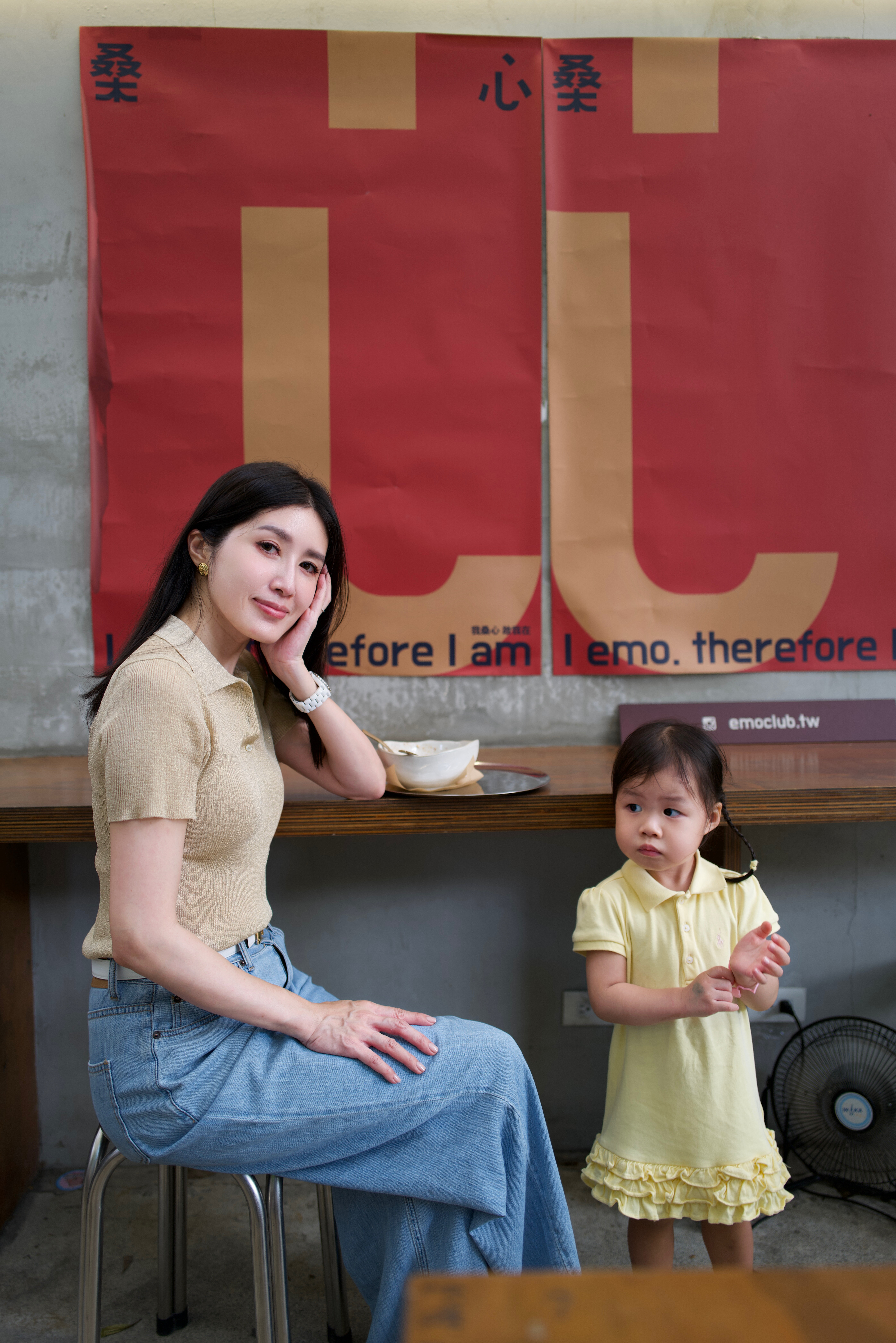 NY55 輕奢華人造絲金絲針織 Polo上衣