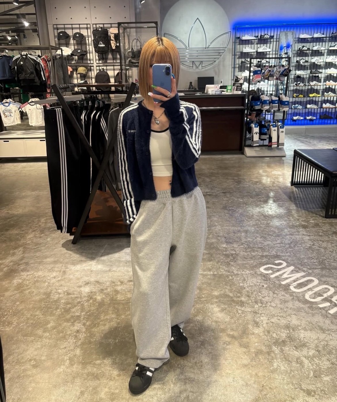 【Luxury】ADIDAS FLUFFY KNITTED CARDIGAN  針織薄上衣外套 芭比粉 葉綠 尊爵藍 愛迪達 三葉草 熊寶寶 外套 蓬鬆 保暖