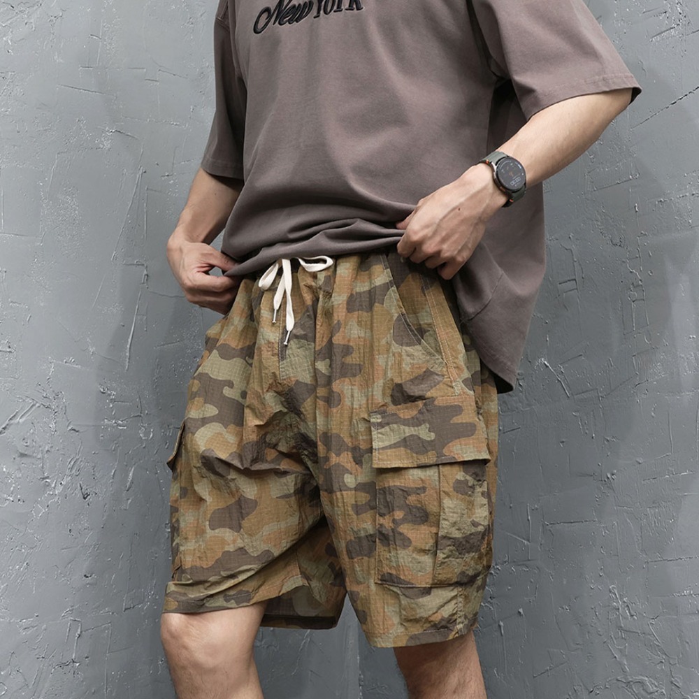 (韓國獨家特價) 復古迷彩尼龍工裝短褲