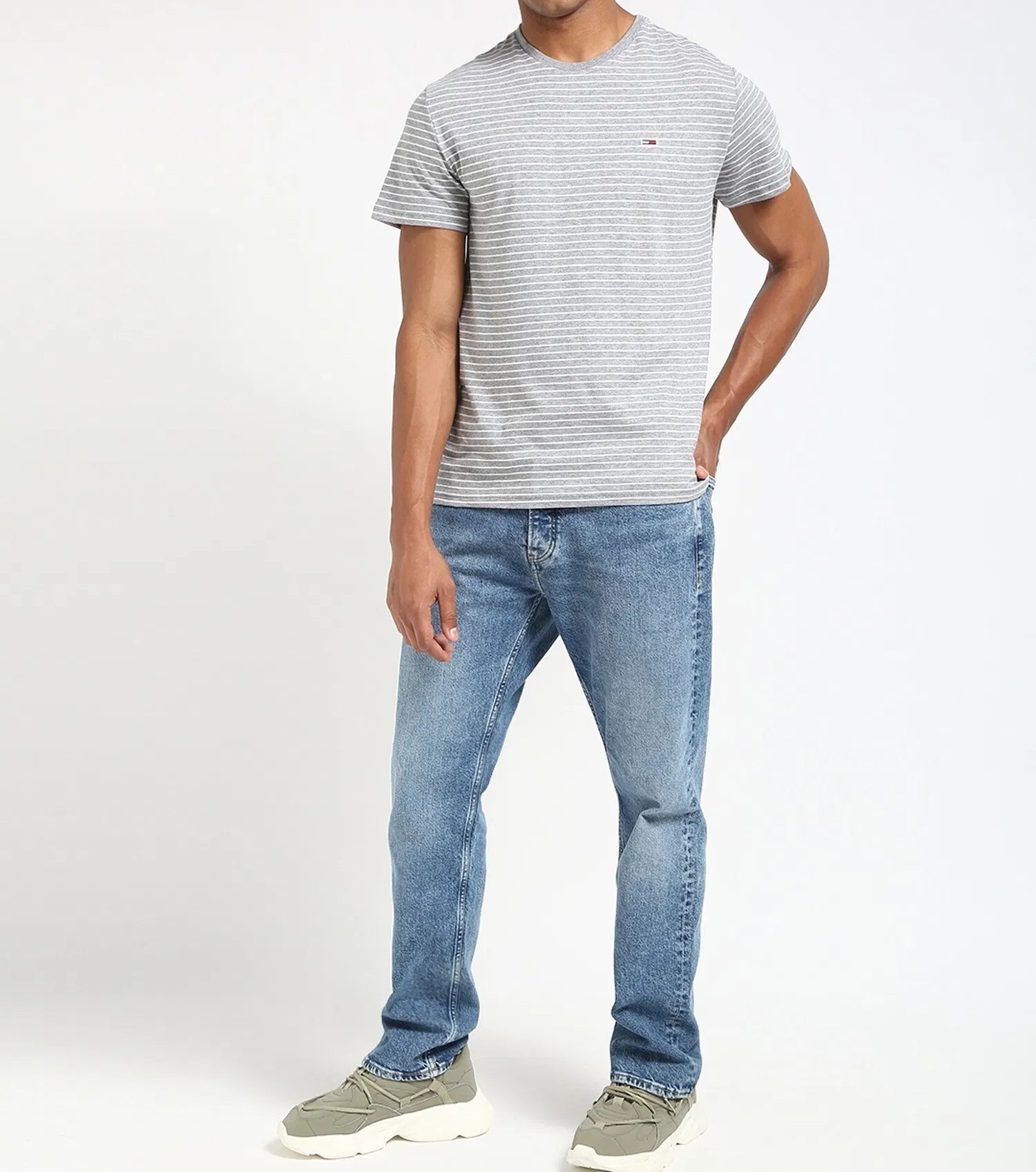 [S] TOMMY HILFIGER STRIPE CREW NECK FAVORITE T-SHIRT,BREEZY BLUE, 76J5262-450 (STH1018)