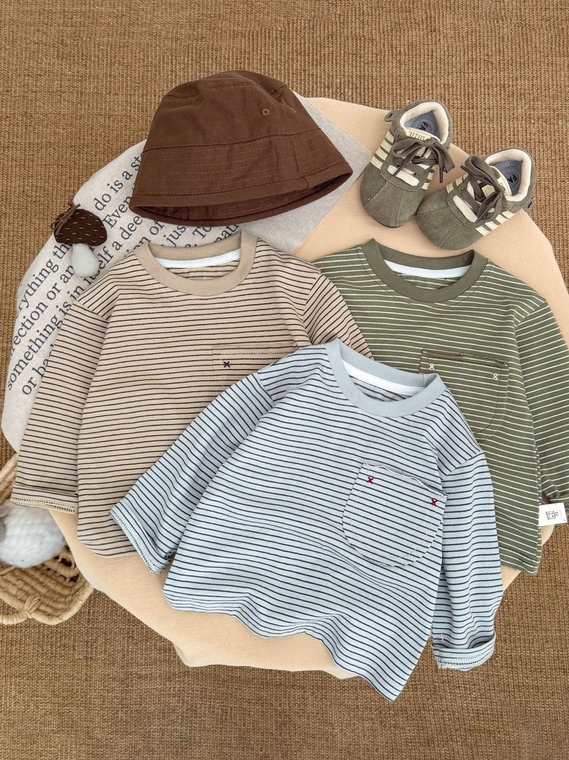 簡約條紋百搭上衣