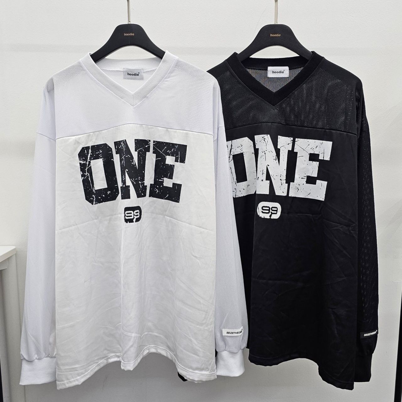 V領數字網紋長袖衫 HD-003T