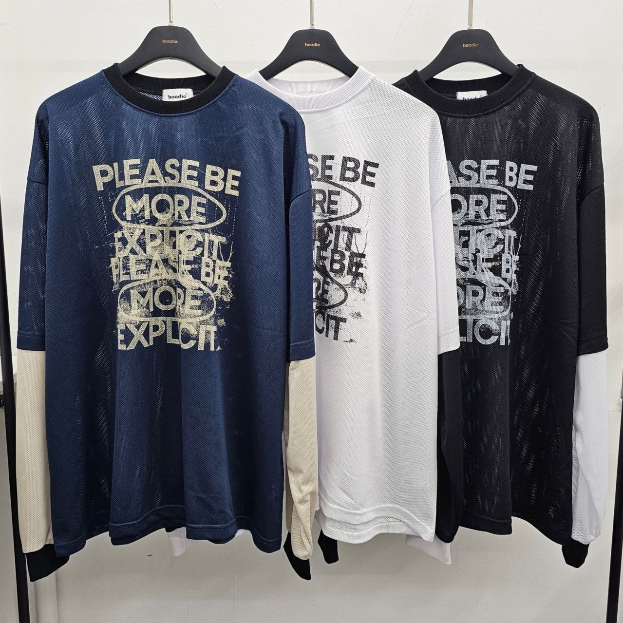 假兩件英文字長袖衫 HD-006T