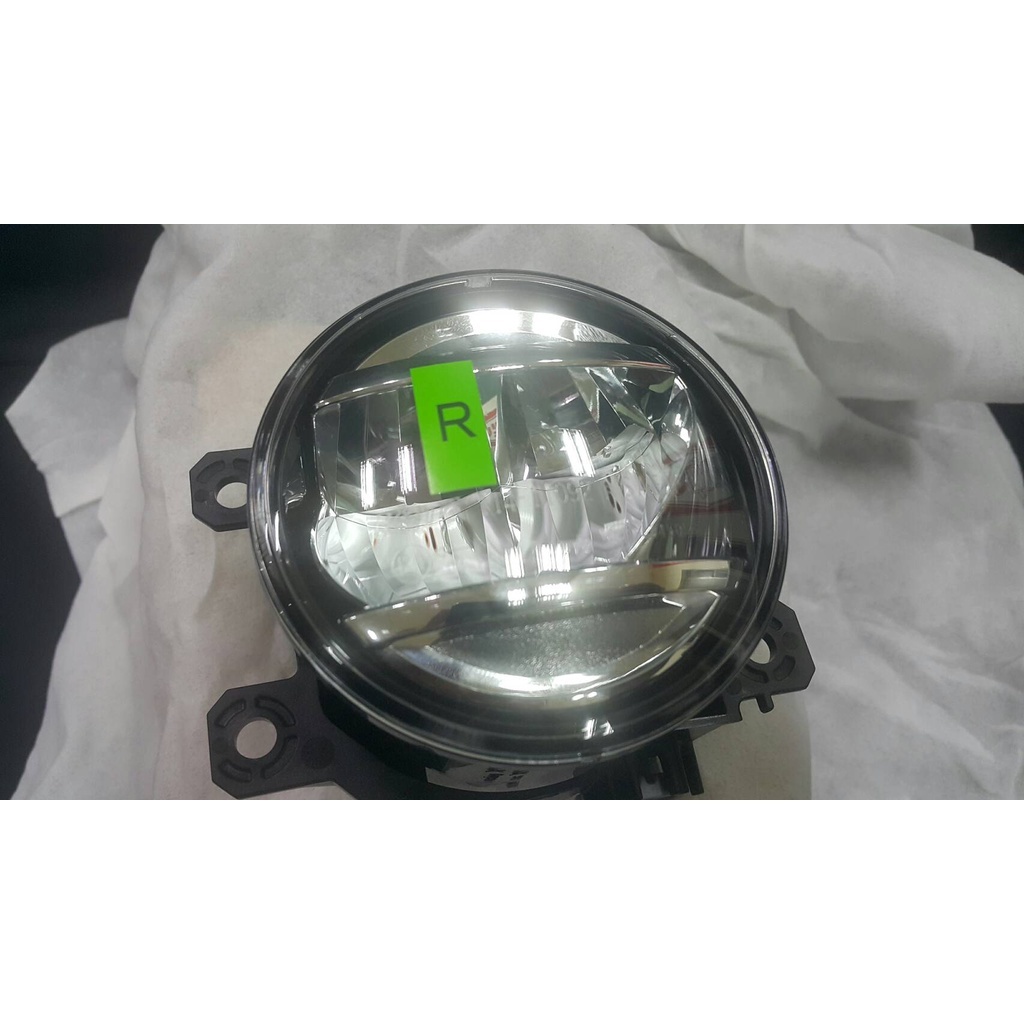 SUBARU原廠LED霧燈