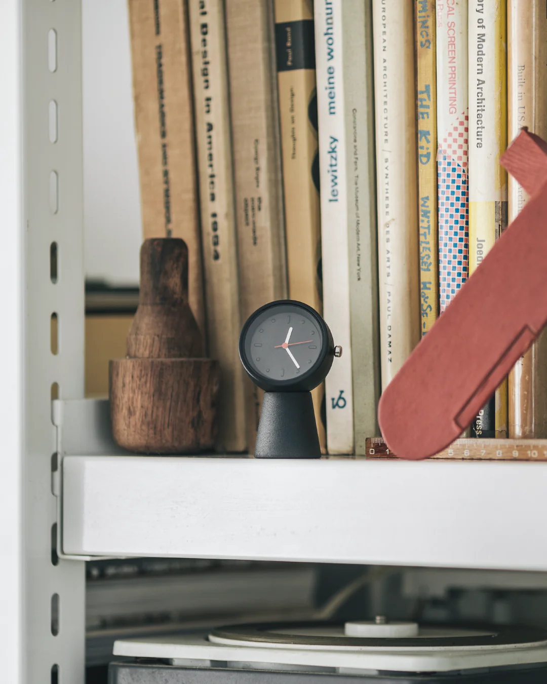 no.30-立刻-桌鐘,小巧適合擺放各處不佔空間。