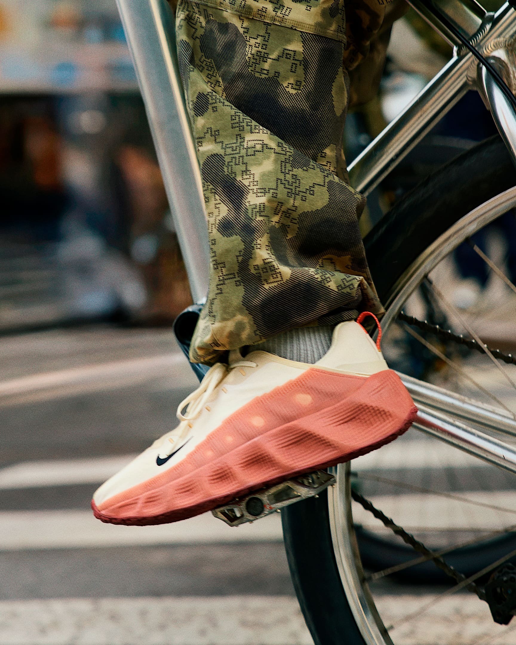 男鞋 NIKE AVA ROVER 米鏽紅 輕量 厚底 慢跑 緩震 休閒 運動鞋【DX4215-204】