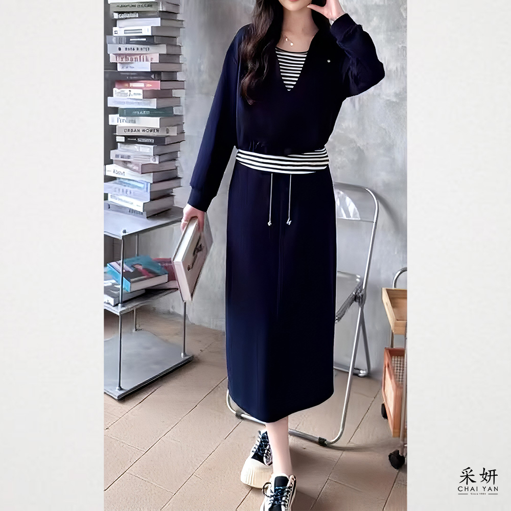 三件式 短版深V長袖上衣+條紋背心+鬆緊腰直筒長裙