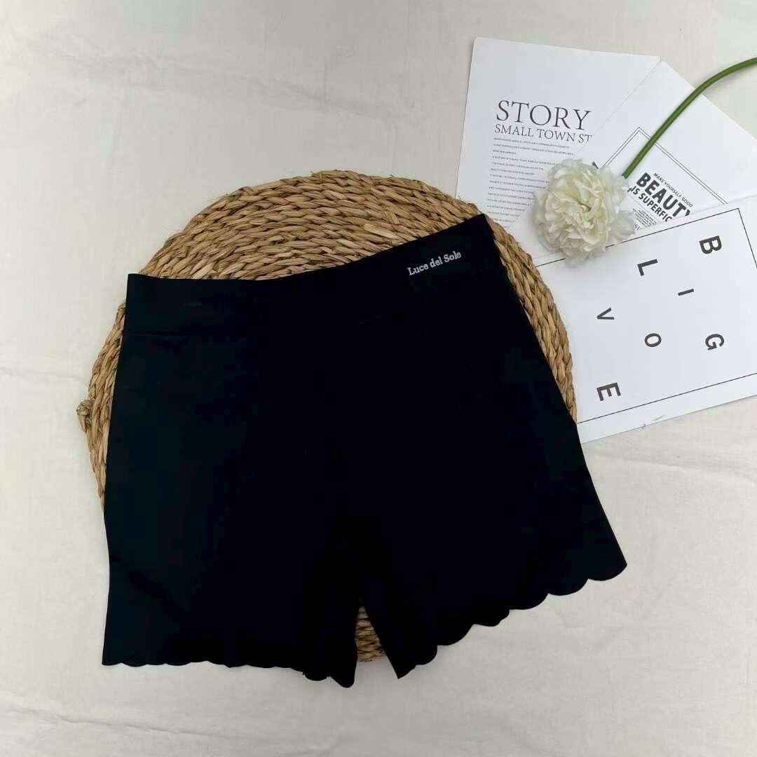 UR106 無痕打底褲