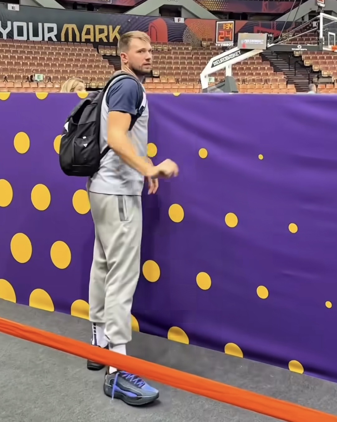 NIKE ACADEMY TEAM 黑色 LUKA 30L 包罩 防潑水 大容量 多功能 籃球後背包 雙肩包 後背包【DV0761-011】77 UTIBG