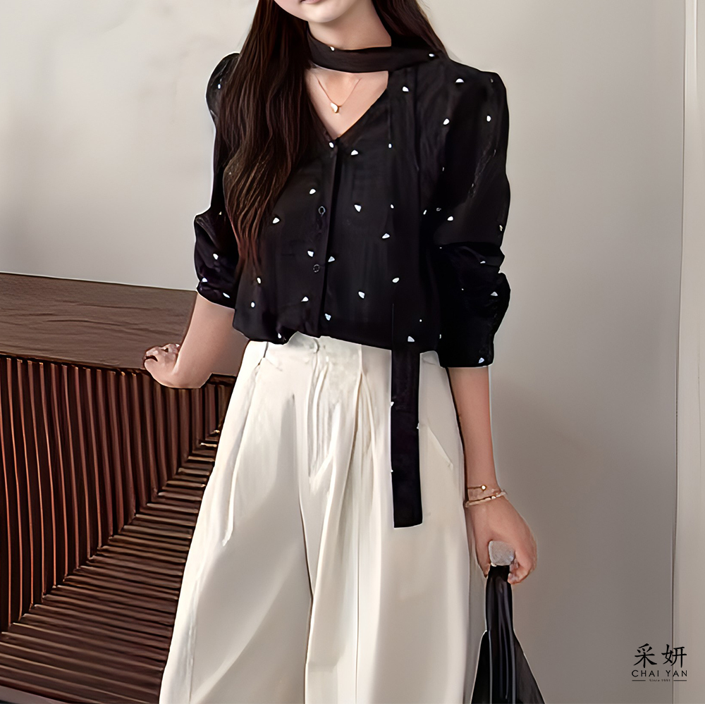 中國風暗紋心點V領長袖襯衫上衣