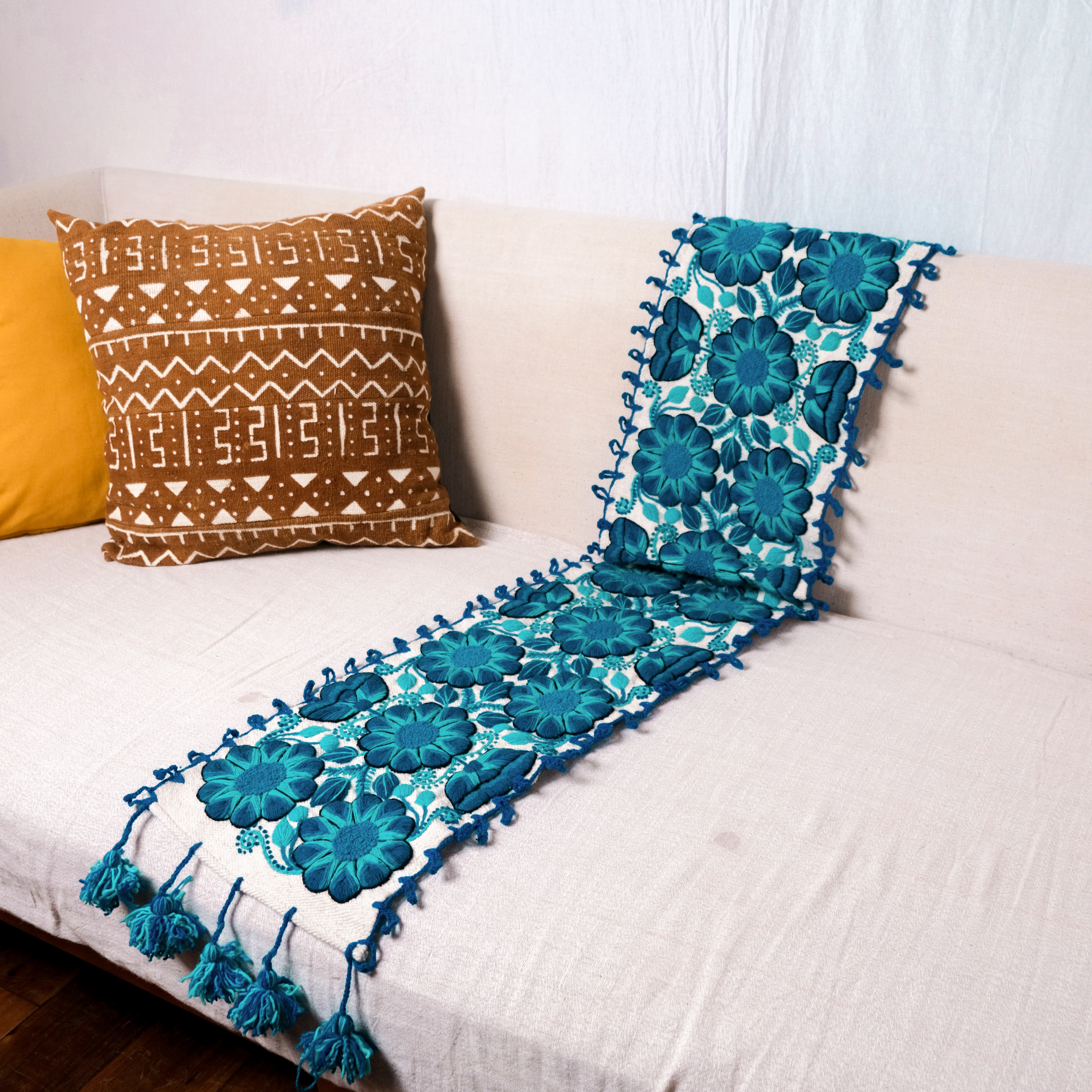 Ayacucho安地斯羊毛刺繡桌巾｜藍｜秘魯