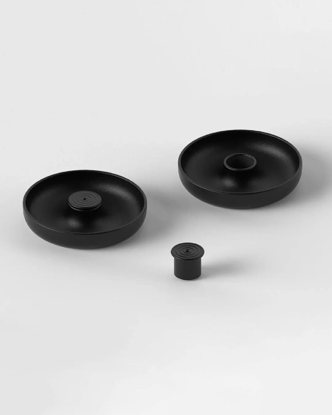 no.30-盈-線香座,附帶一個小圓碟,適用直徑3mm線香,也可適用秘魯聖木。