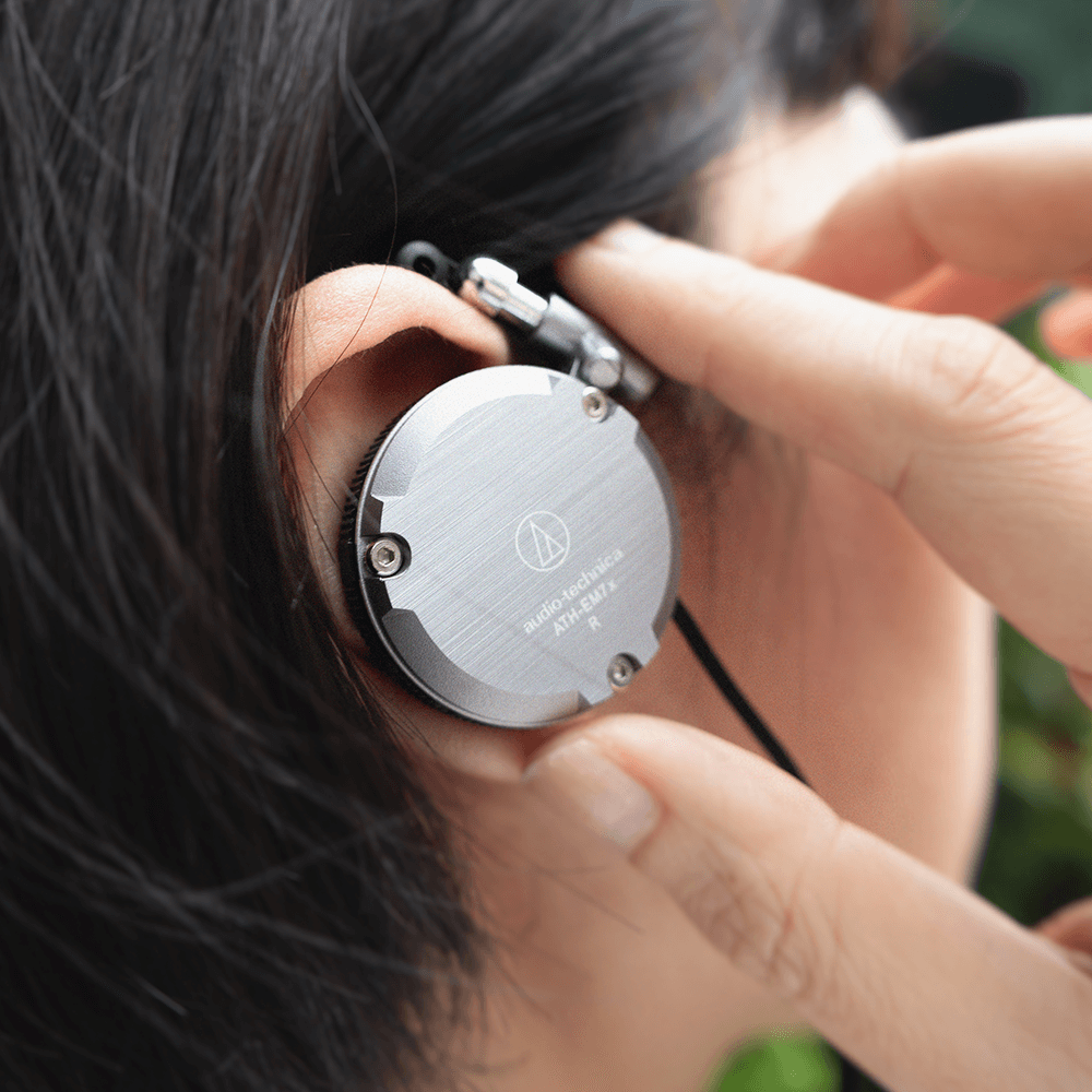 Audio-Technica 鐵三角 經典 ATH-EM7x 耳掛式耳機