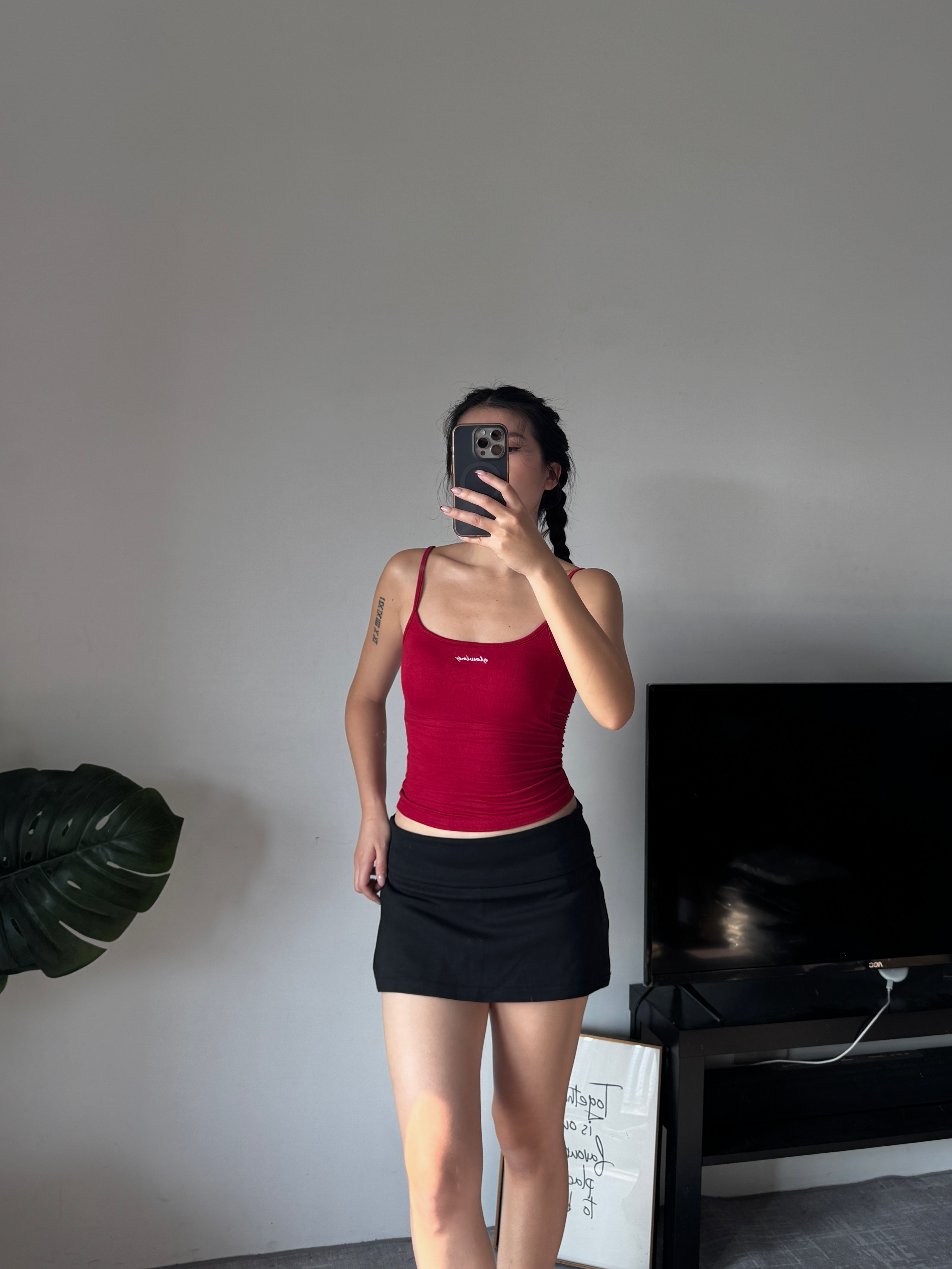 𝐆𝐋𝐎𝐖𝐈𝐍𝐆 / Basic Bra Top 細肩長版胸墊背心☁️(3色)