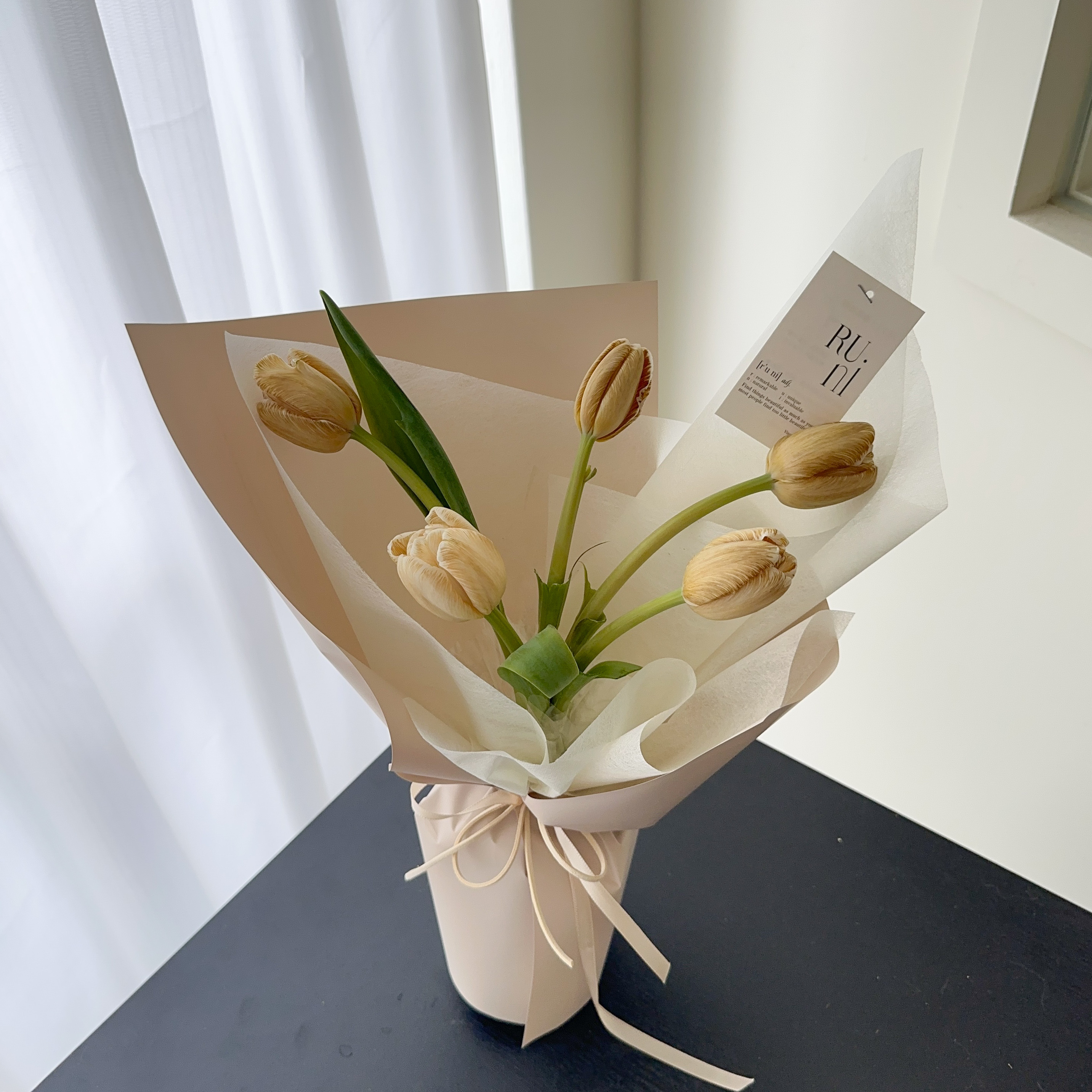 蒔光-進口鬱金香鮮花花束