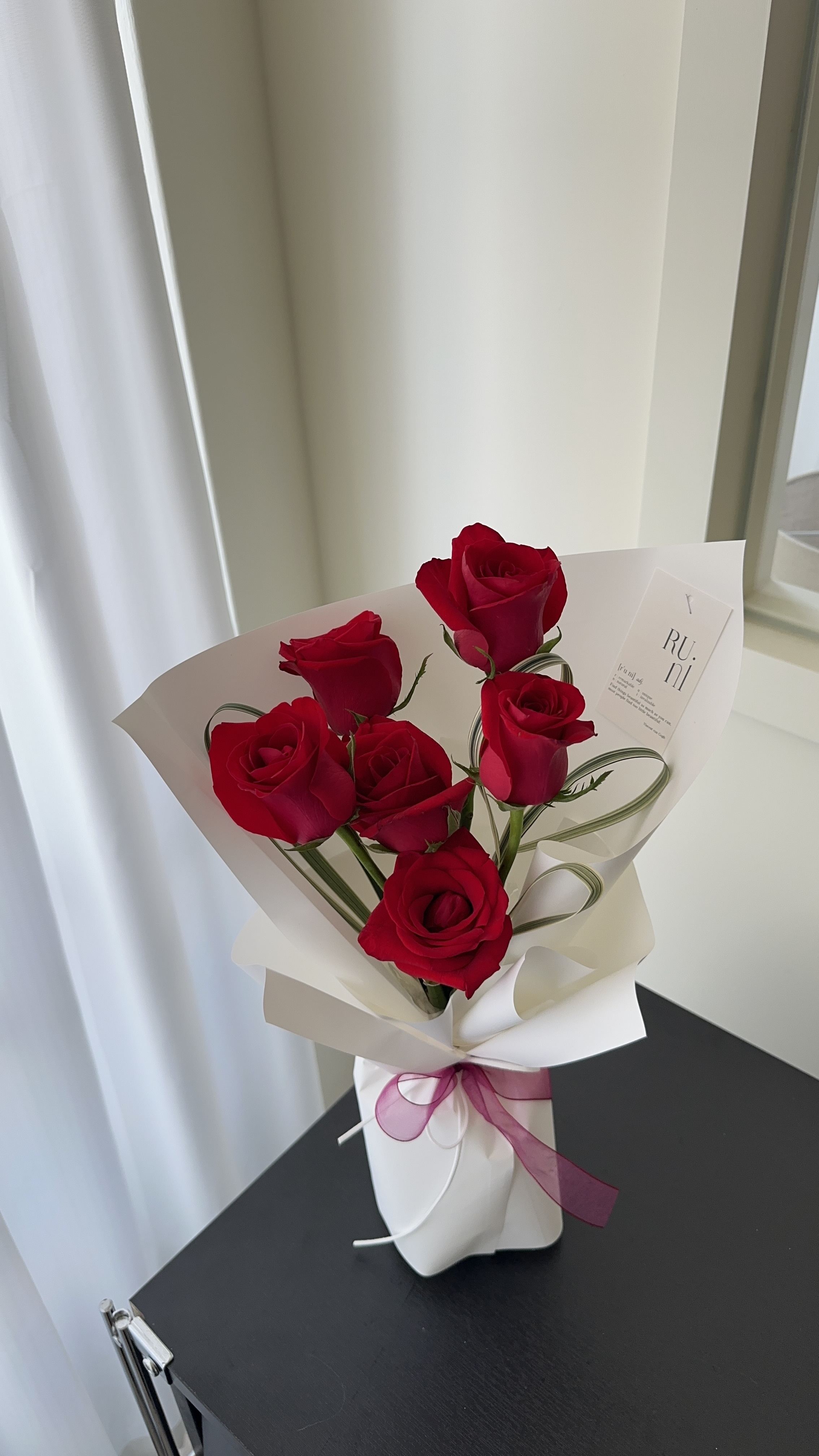 心之所屬-進口紅玫瑰鮮花花束