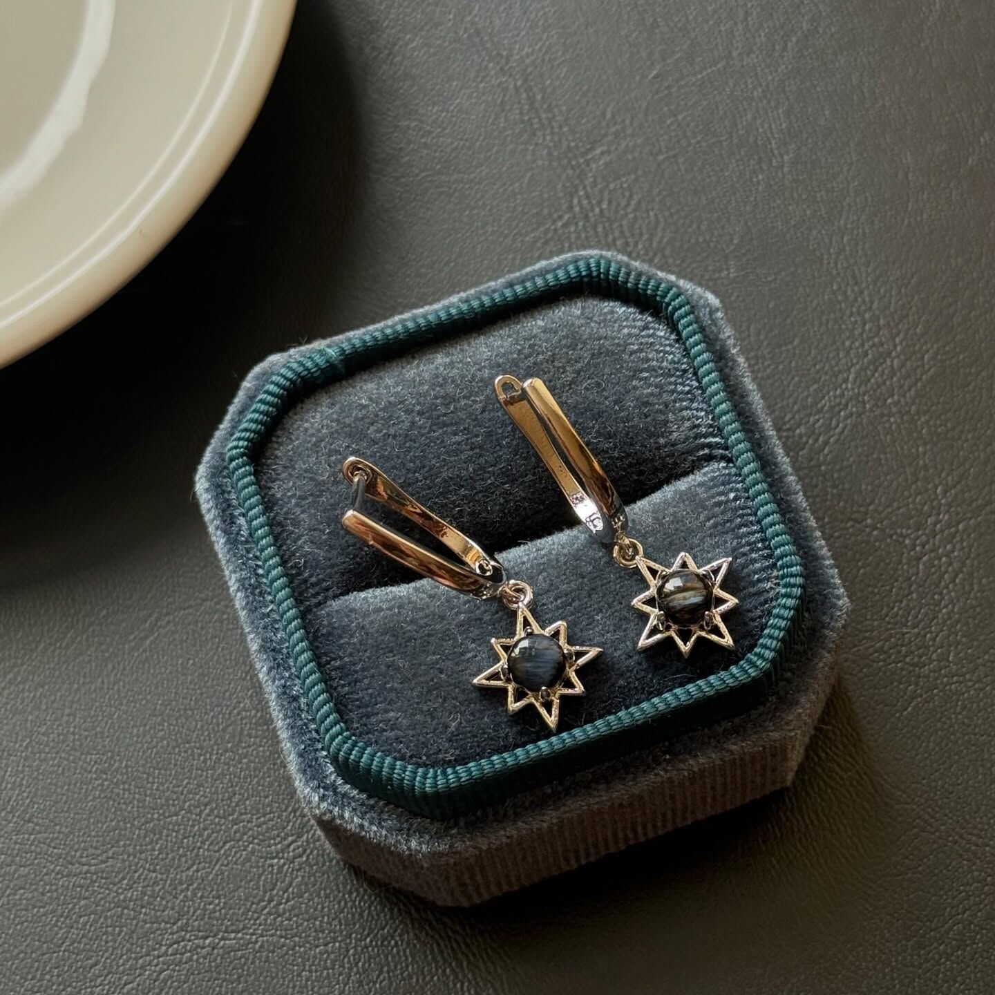 [原石] 藍彼得石 925銀耳環