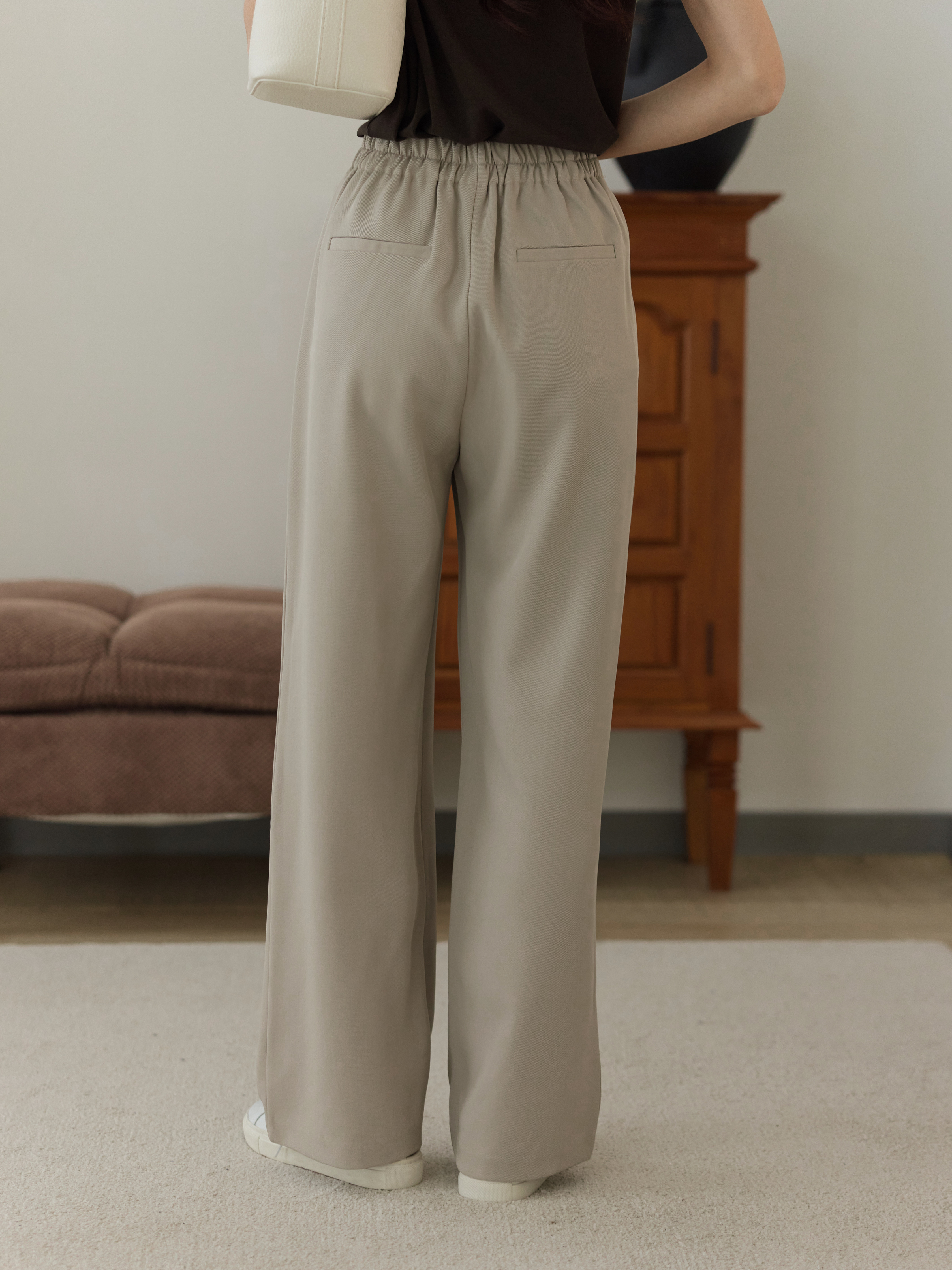 09021_1513.jpg 09021_1513.jpg