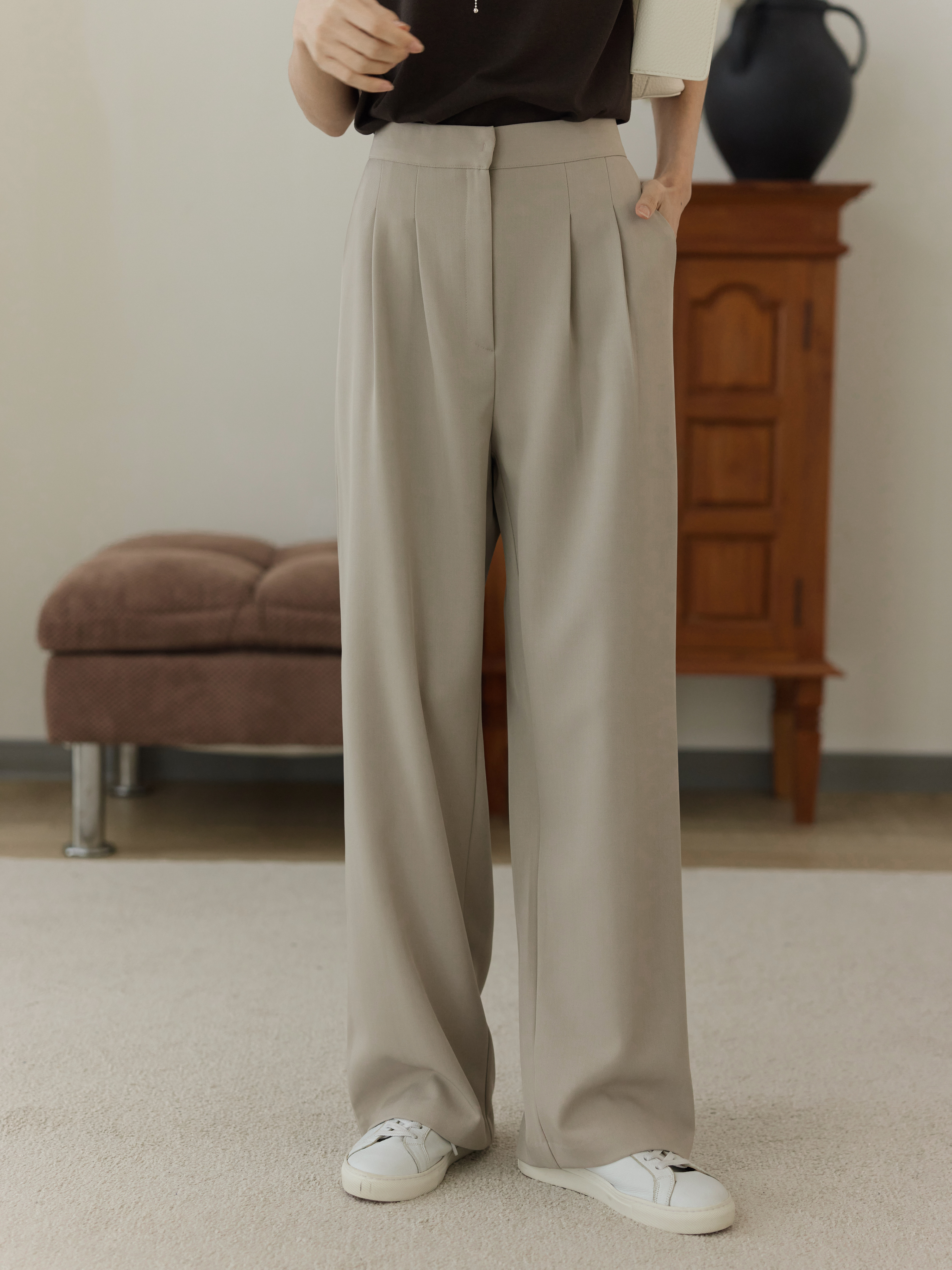 09021_1495.jpg 09021_1495.jpg