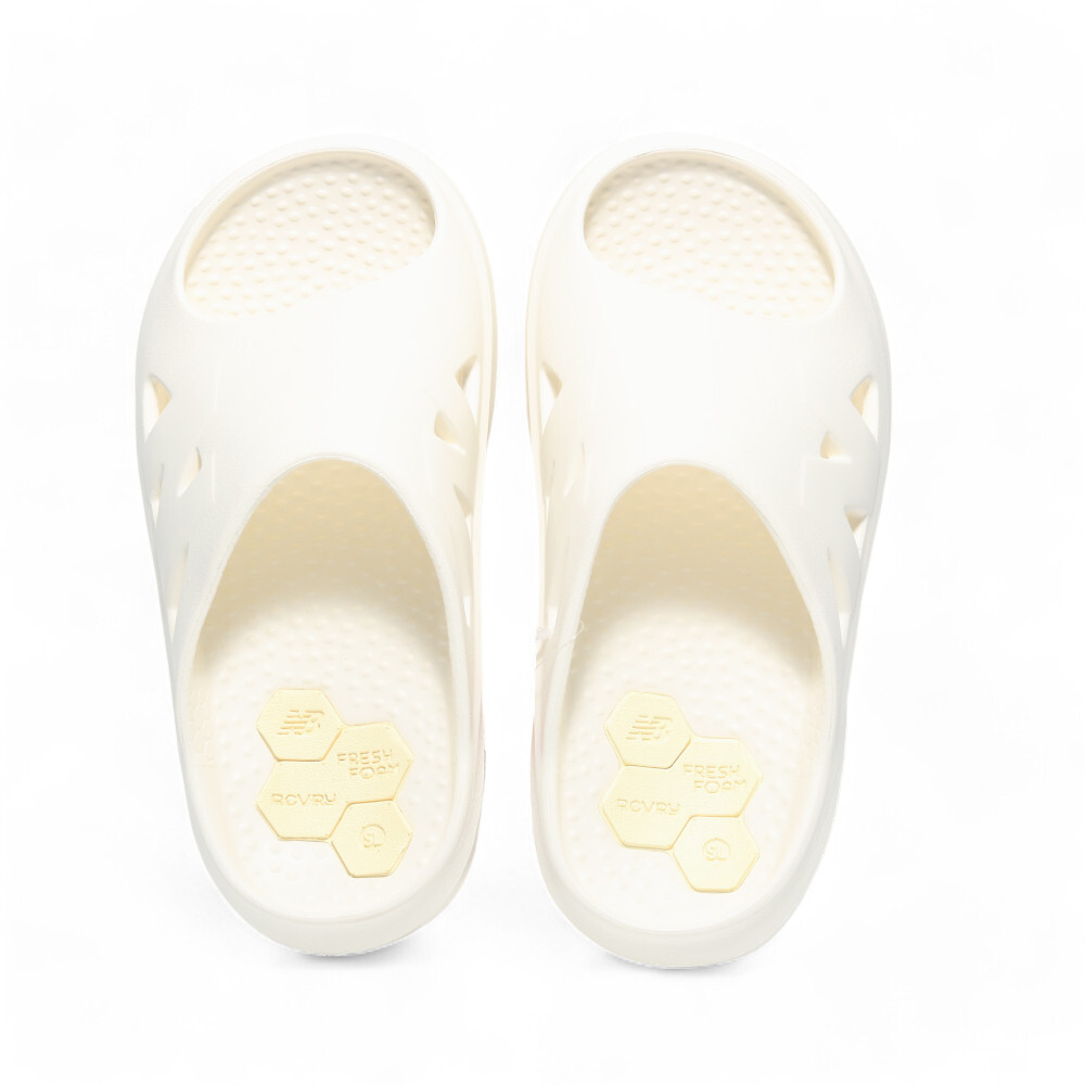 NEW BALANCE 拖鞋 NB 米白 緩震 Q彈 運動拖鞋 男女 RCVRYSC1