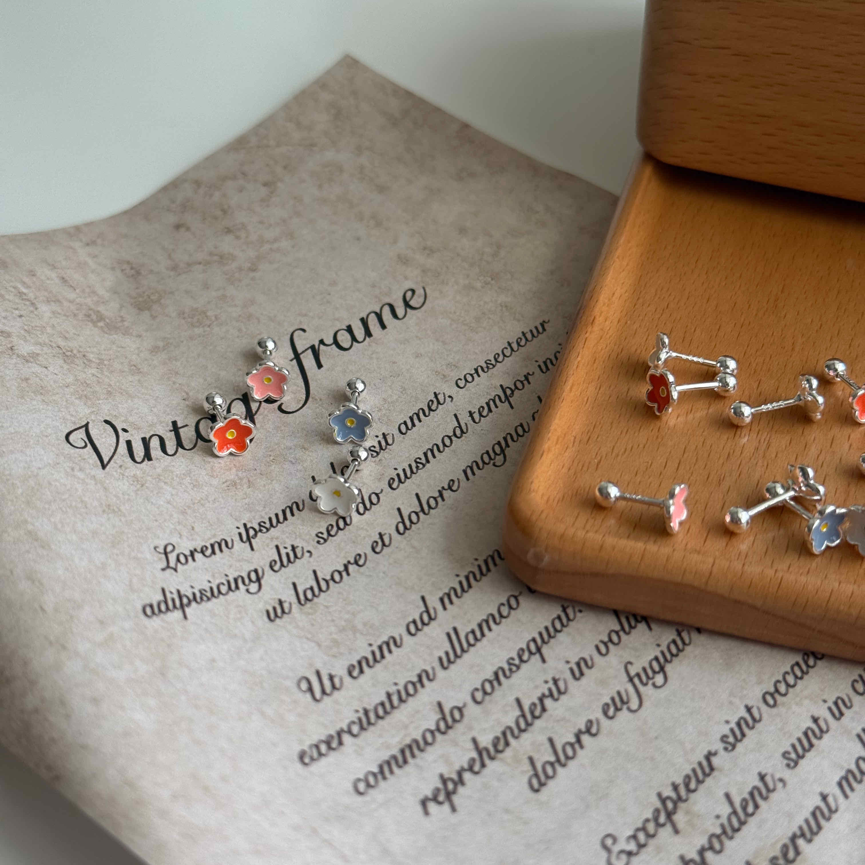 🇰🇷925 silver 罌粟花花轉珠耳釘