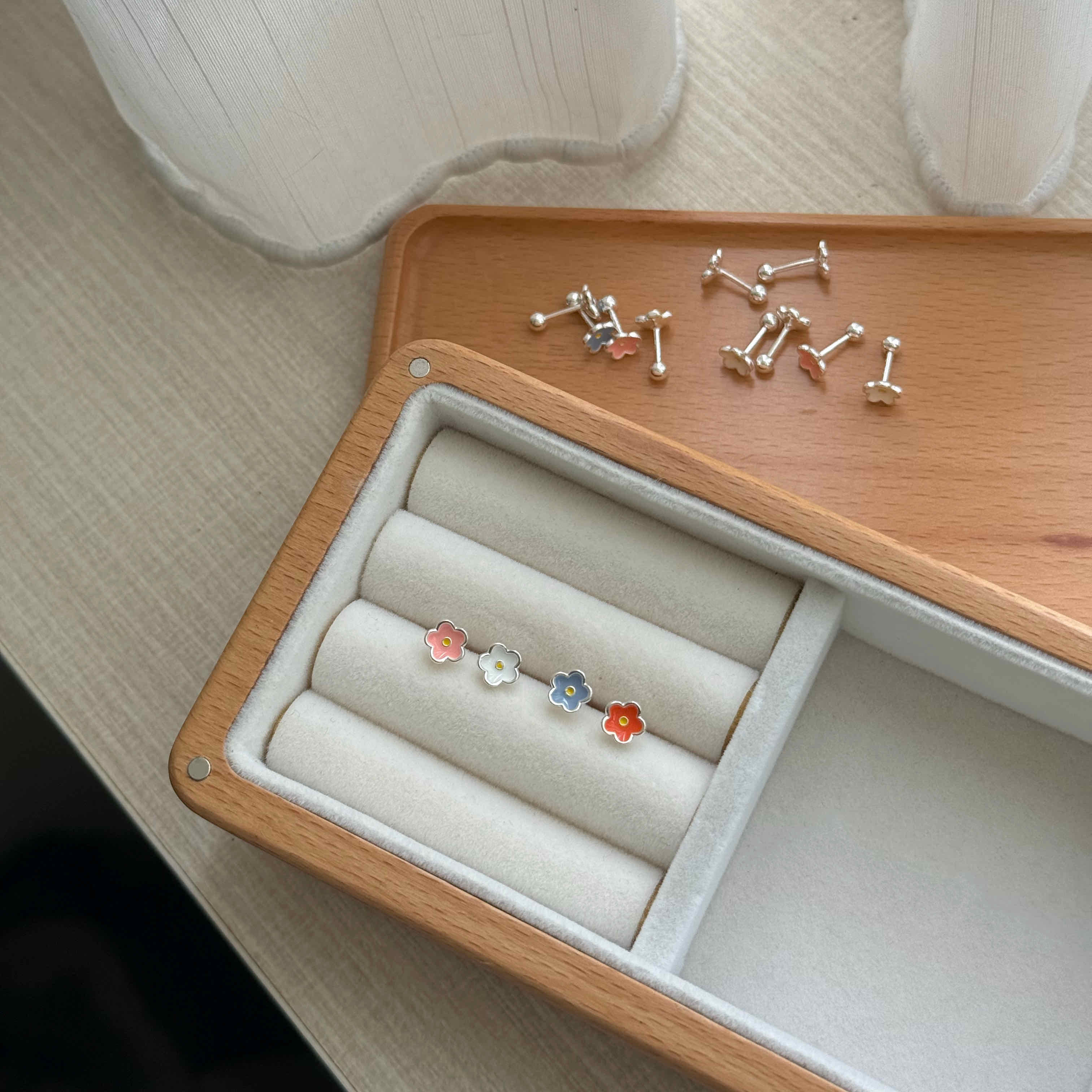 🇰🇷925 silver 罌粟花花轉珠耳釘