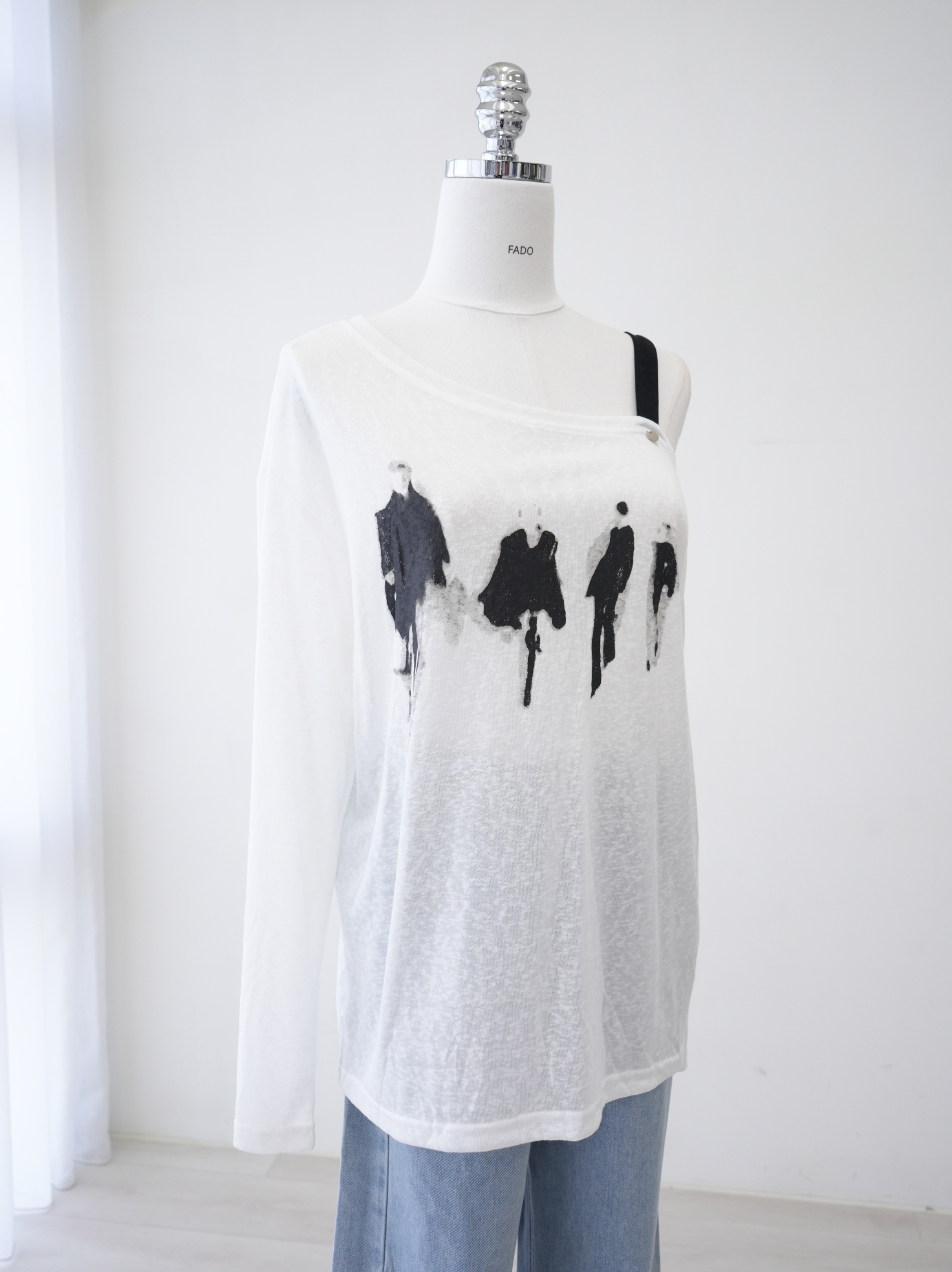 法朵Fado shop｜慵懶系 / 單肩吊帶防曬薄針織透膚衫 0213220 二色