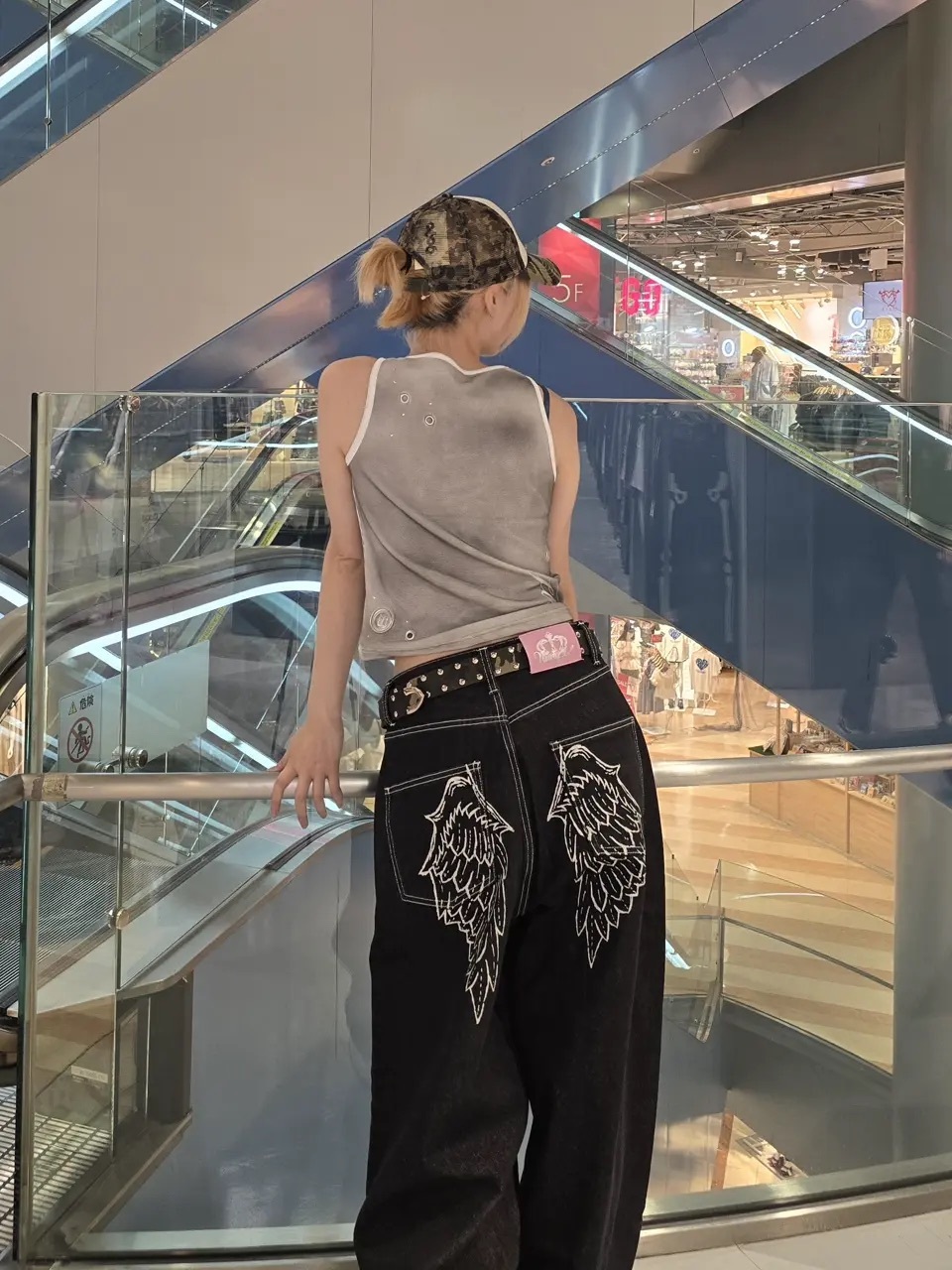 9090 girl Feather logo Studs Buggy Denim Pants