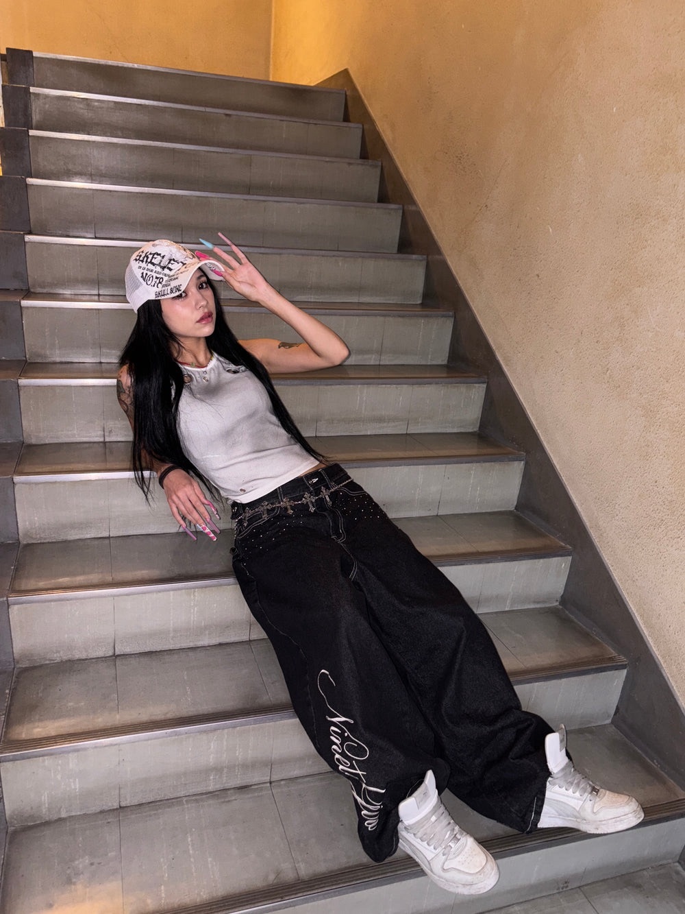 9090 girl Feather logo Studs Buggy Denim Pants