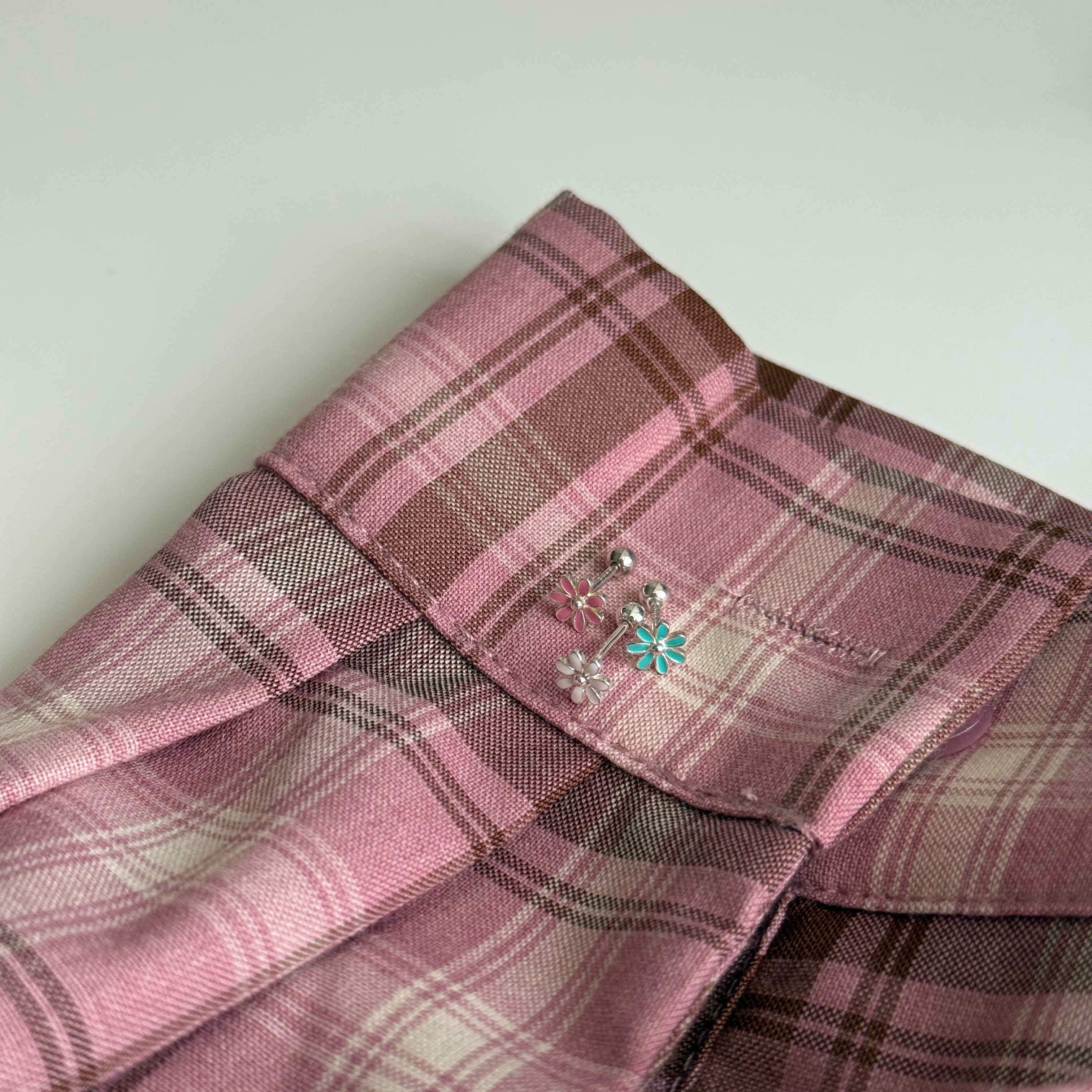 🇰🇷925 silver 繽紛小雛菊轉珠耳釘