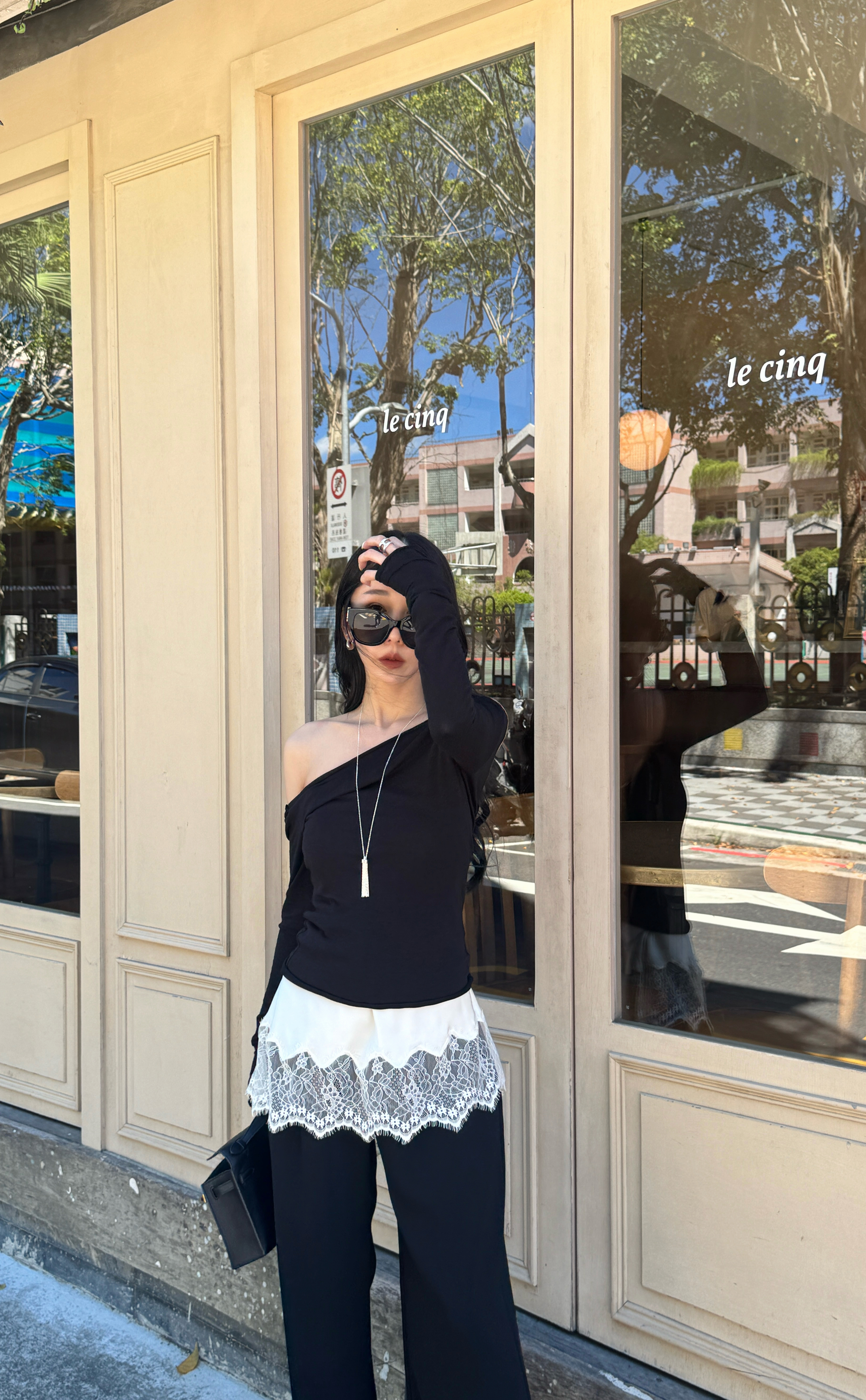 緞面拼蕾絲半裙