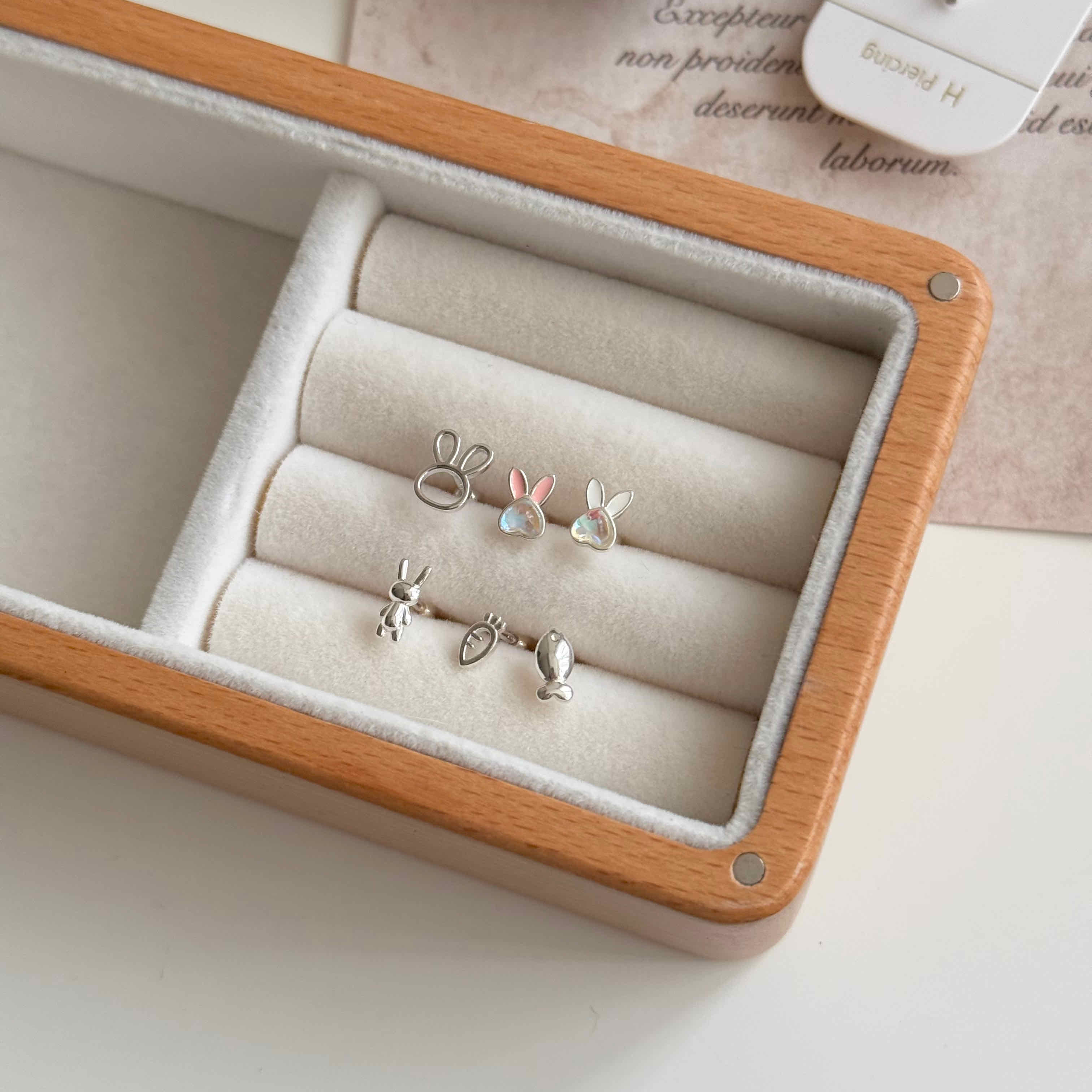 🇰🇷925 silver 兔兔園區轉珠耳釘