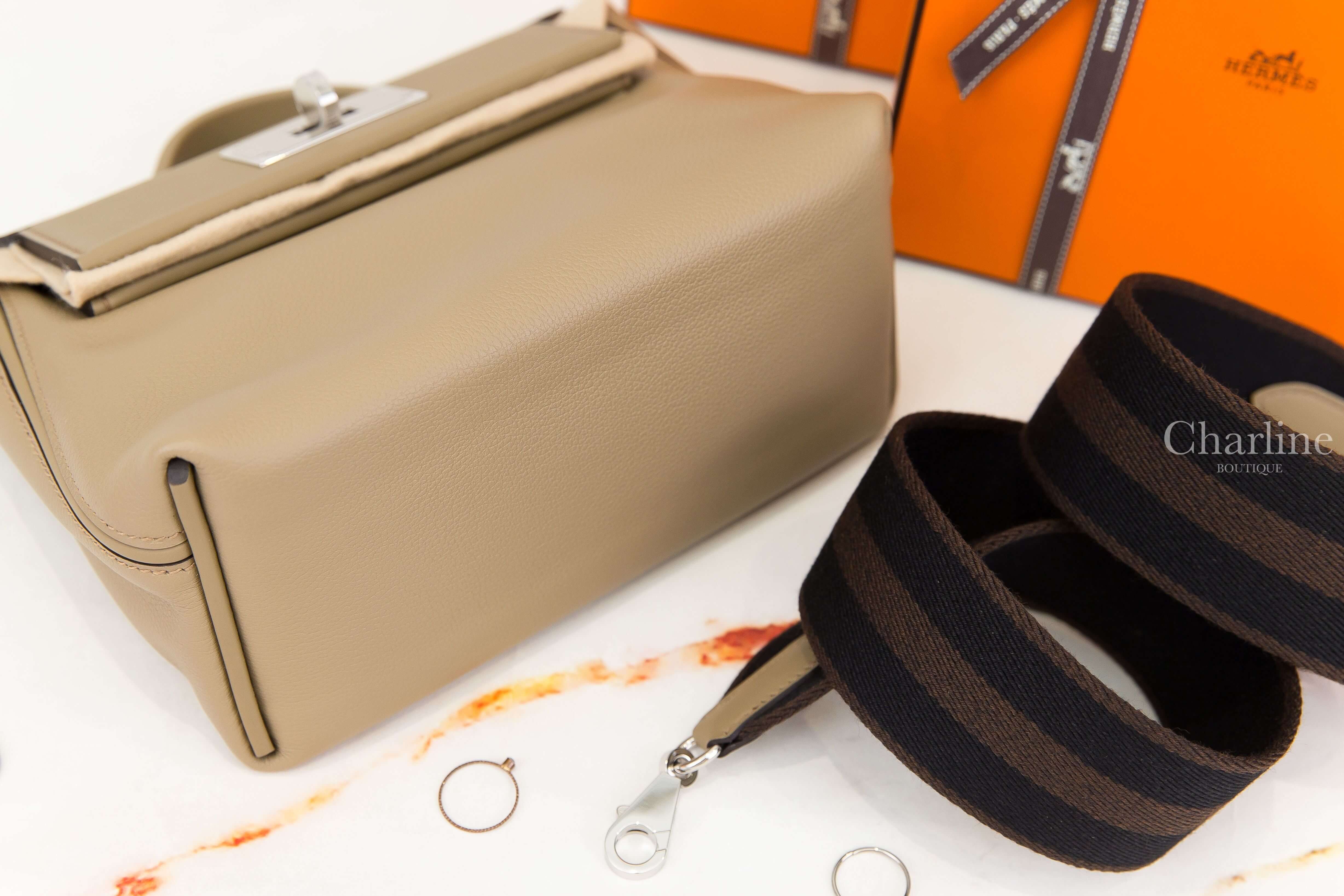 Hermès Mini Kelly 24/24 21 8Q Beige Marfa Evercolor 馬爾法米色銀釦黑色/咖啡色帆布寬背帶手提肩背包-Charline Boutique 精品代購