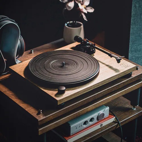 Audio-Technica AT-LPW40WN 皮帶驅動式黑膠唱盤