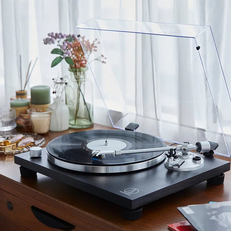 Audio-Technica AT-LPW30BK 全手動皮帶驅動黑膠唱盤