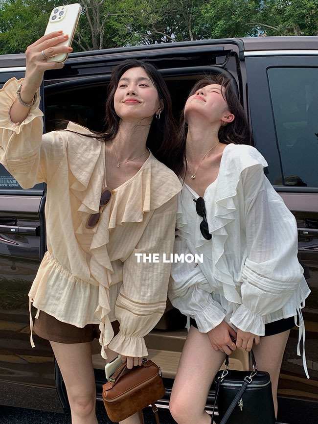 檸檬家V領荷葉綁帶上衣-實拍