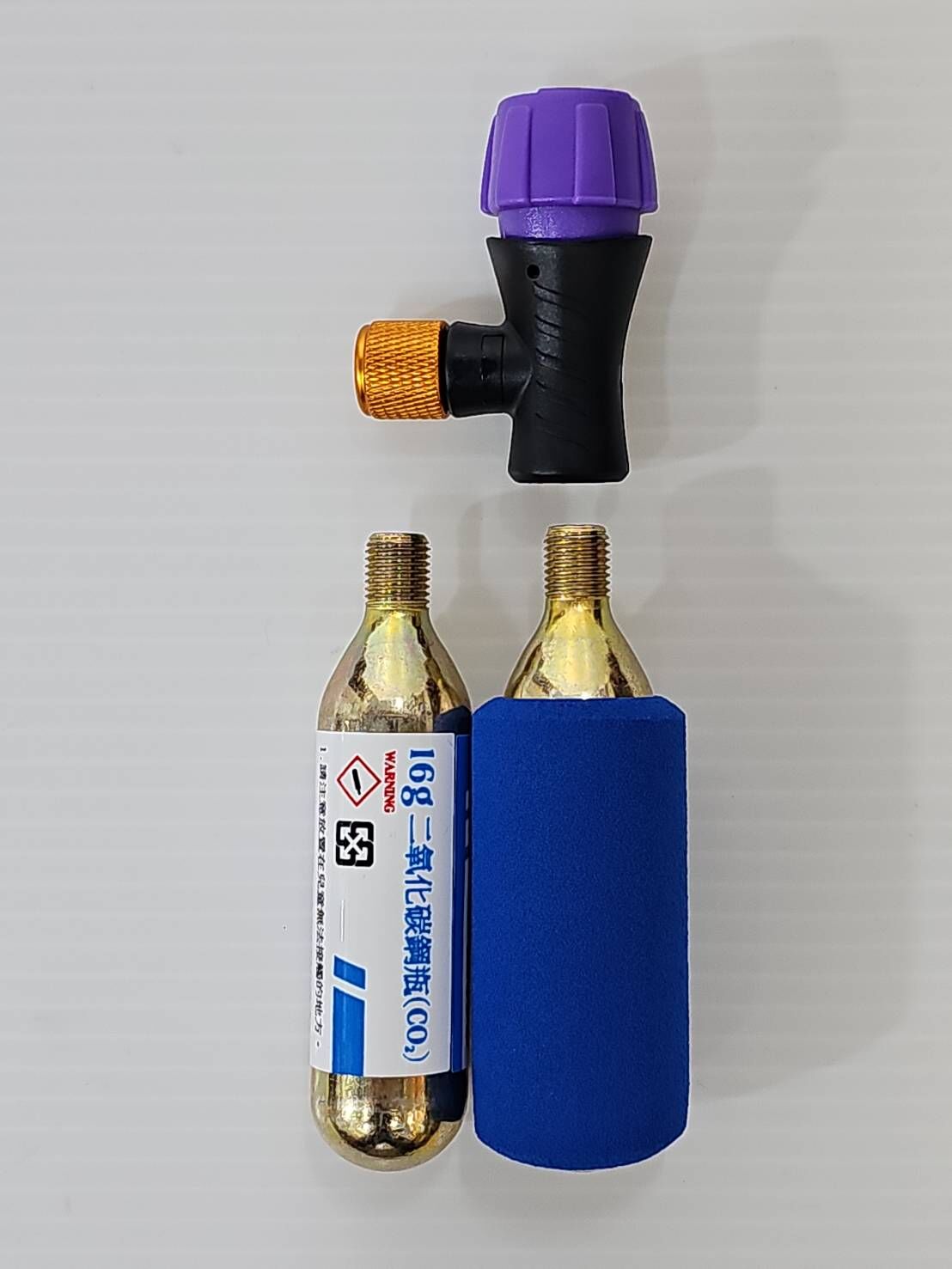 CO2充氣組 CO2氣瓶組 CO2鋼瓶組 美嘴法嘴共用充氣頭 鋁合金氣嘴頭 MOSA 16g有牙氣瓶 CO2充氣頭 防凍套
