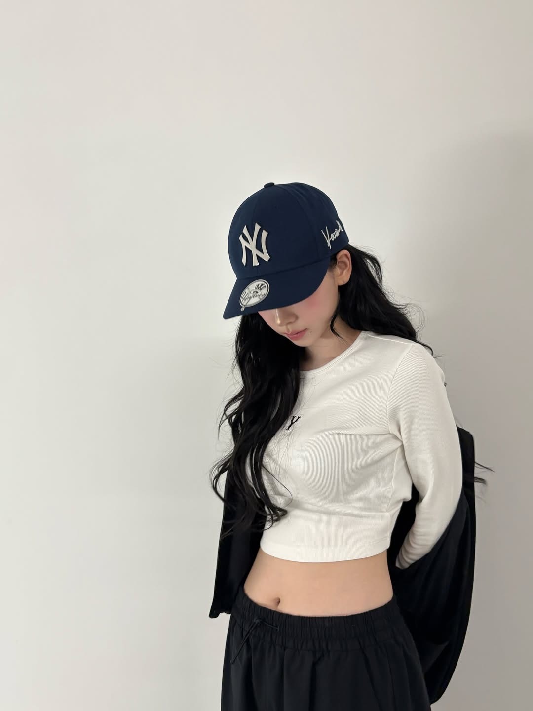 韓國代購 MLB X Karina 專屬聯名 NY 金屬標誌 心形簽名 立體刺繡 全封帽